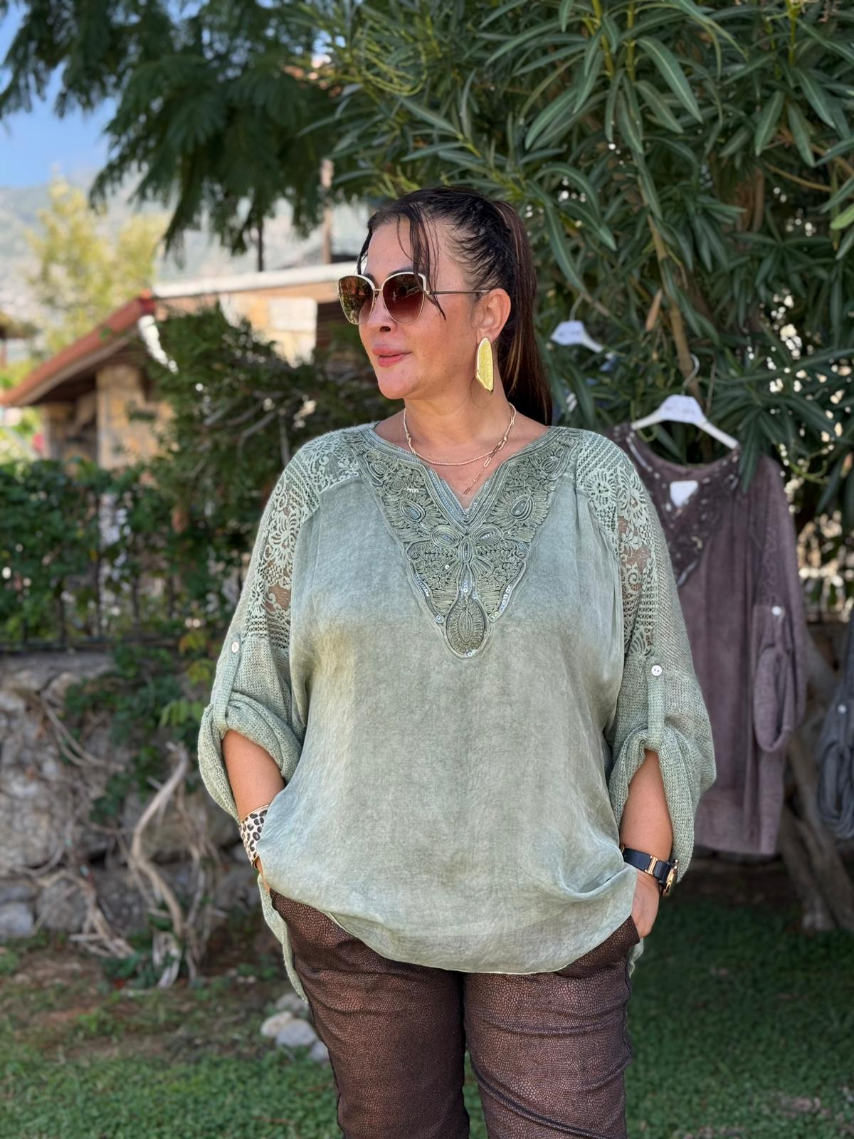 NC1868 Pul Payetli Omuz Dantelli İpek Triko İtalyan Bluz Yeşil