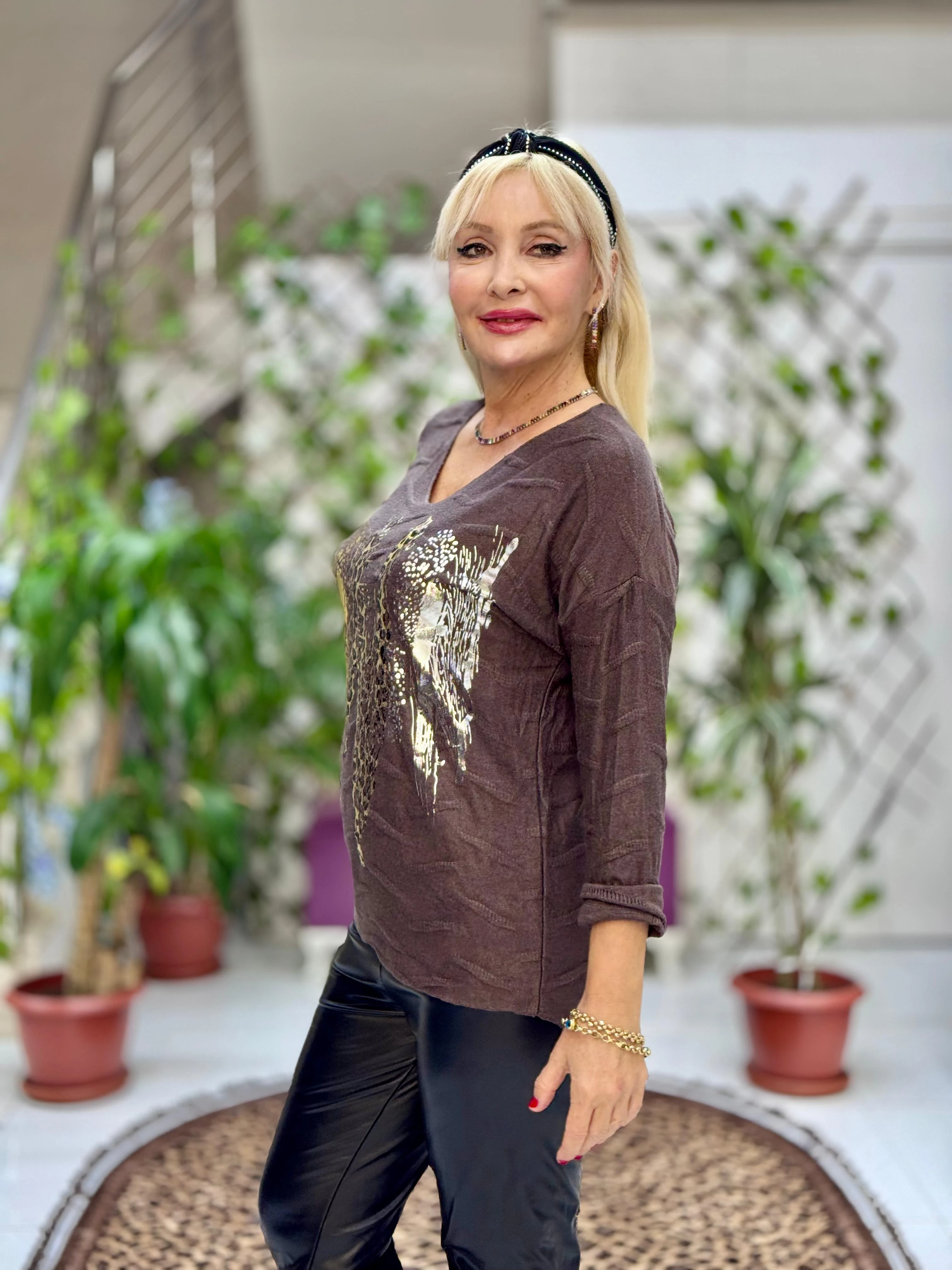 YG11716 Leopar Baskılı Kendinden Desenli İtalyan Triko Bluz Kahverengi