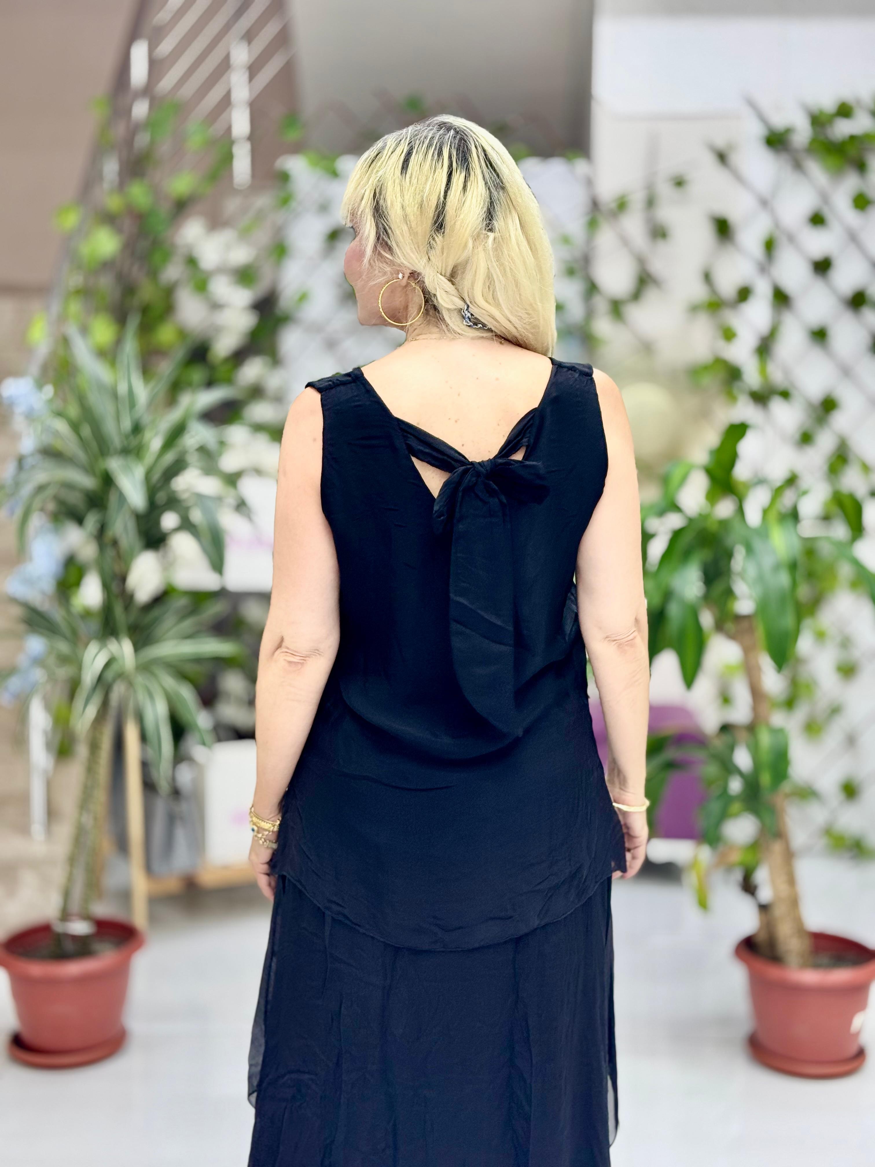 LS79772 İtalyan Kolsuz Sırt Bağlamalı İpek Bluz Siyah