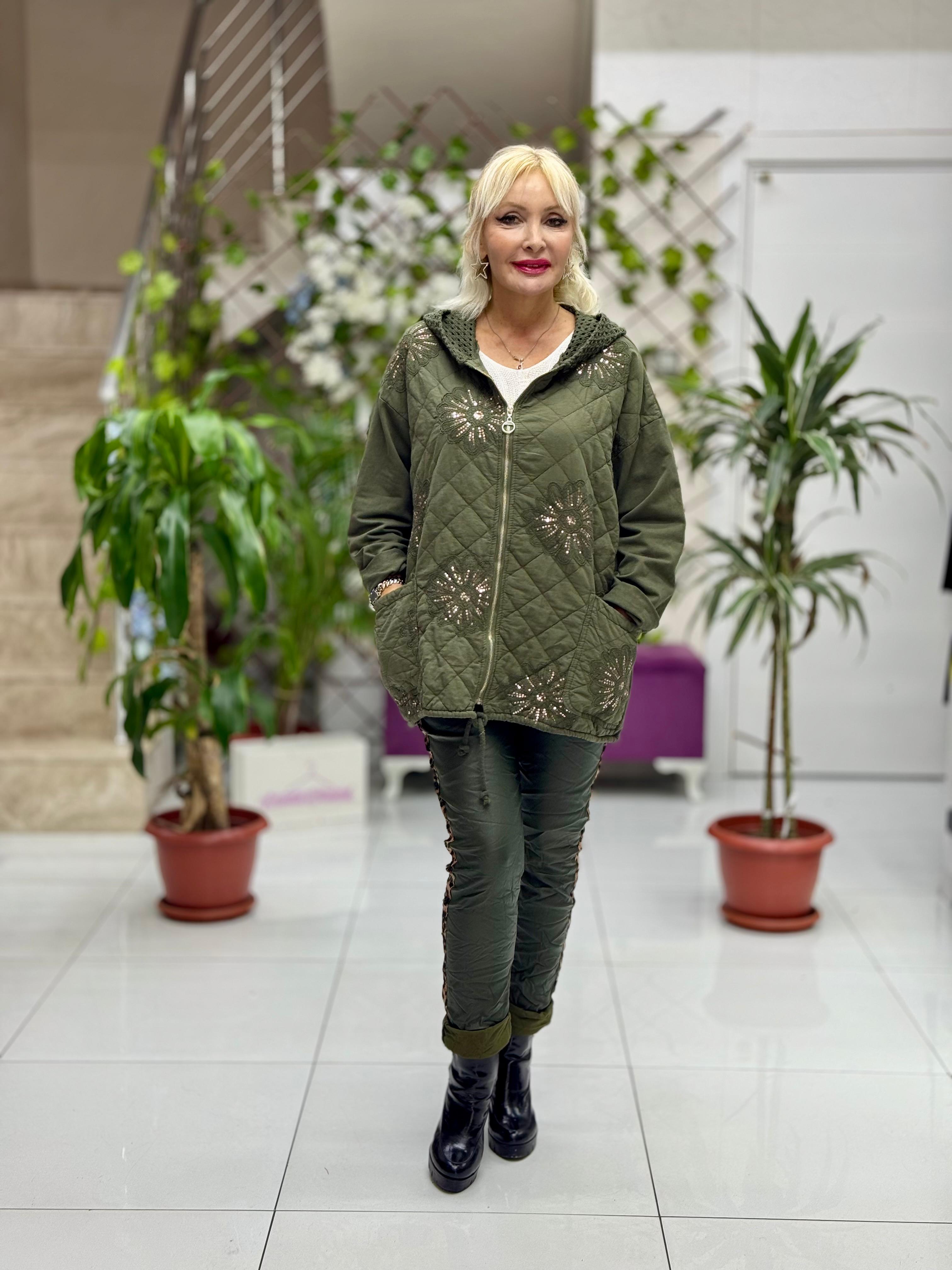 YG13176 Pulpayetli Brodeli İtalyan Kapitone Ceket Haki