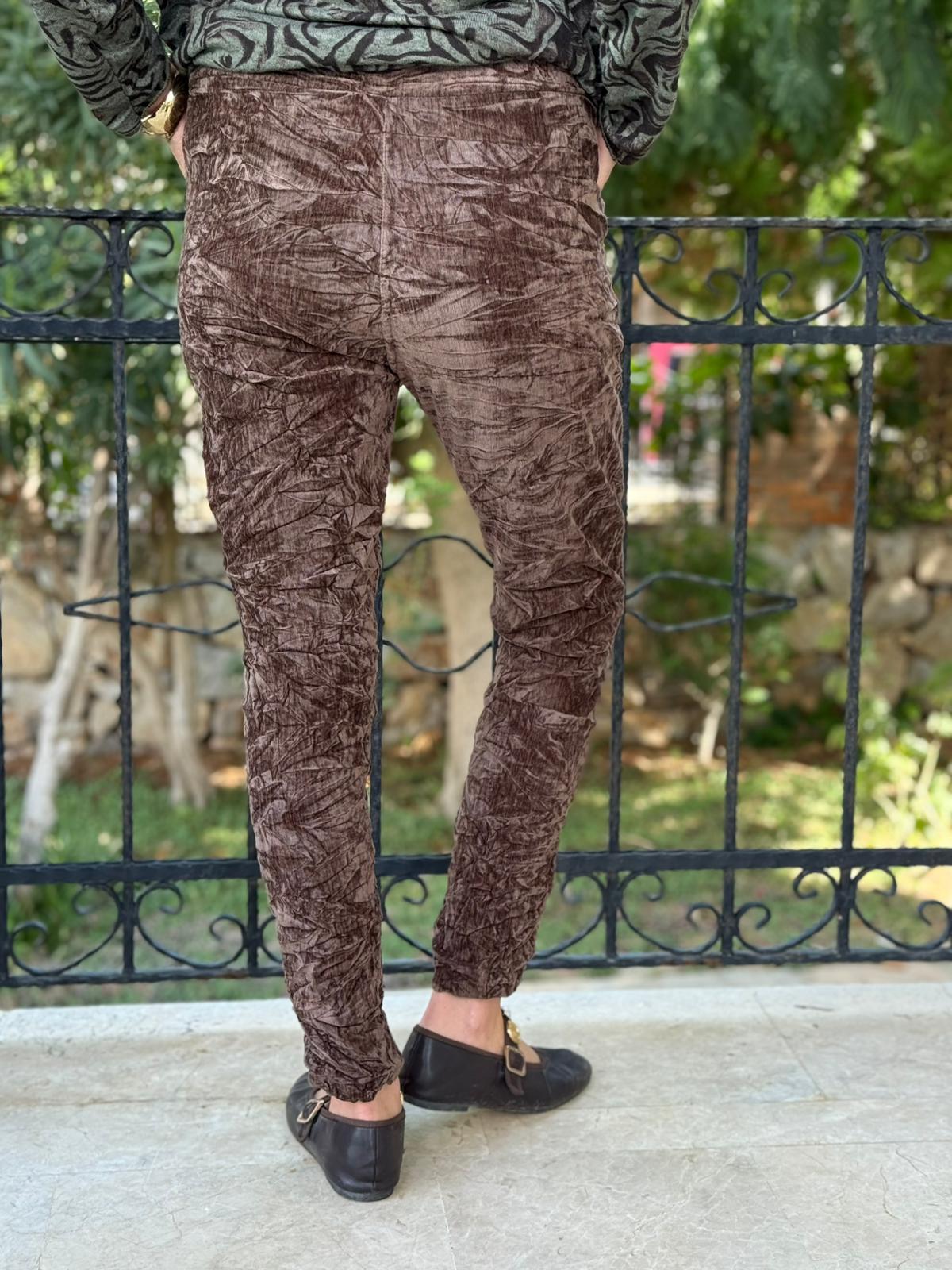 NC50637 İtalyan Likralı Parlak Kadife Pantolon Kahve