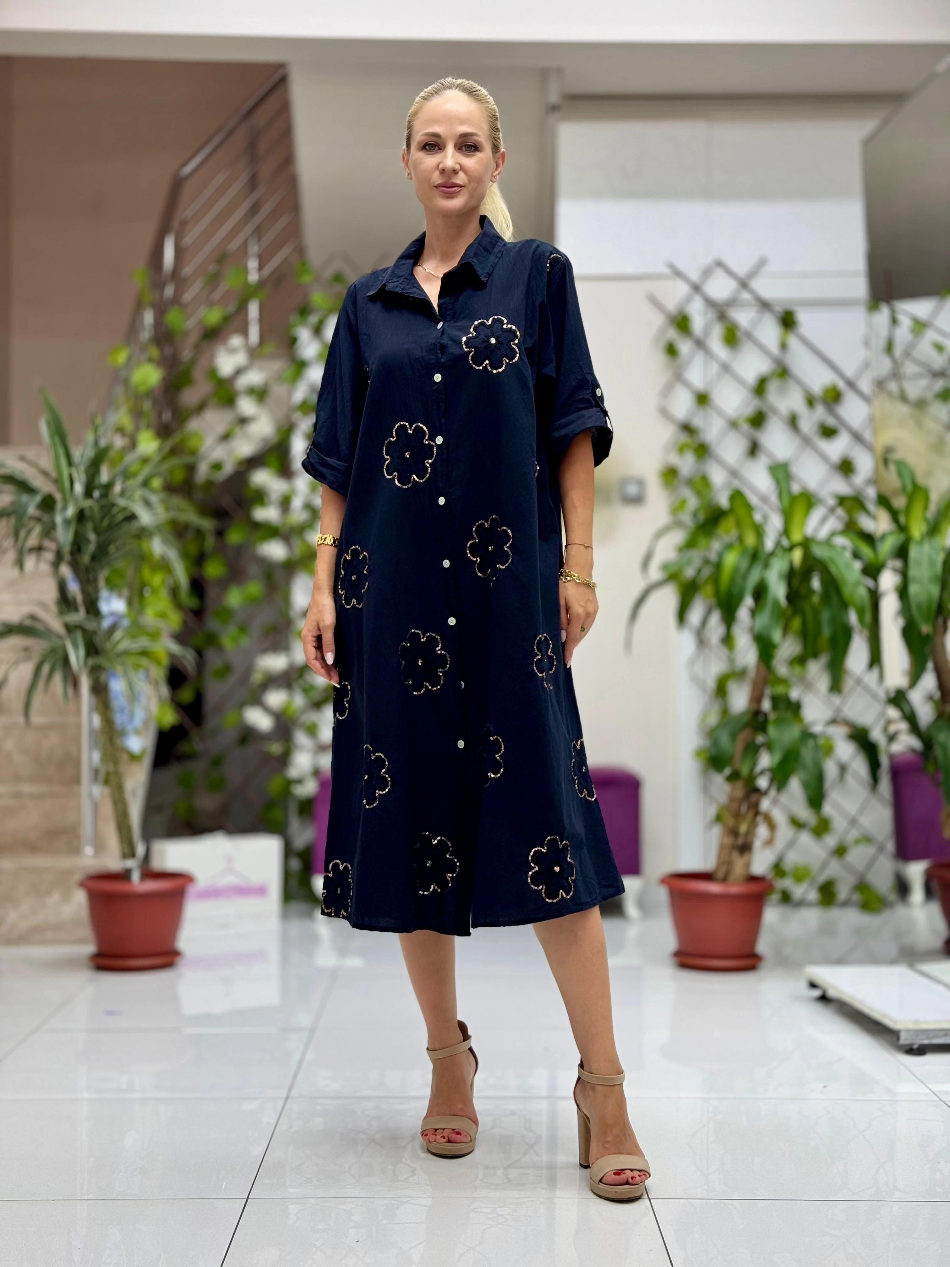 PT91720 Pul Payetli Coton İtalyan Gömlek Elbise Siyah