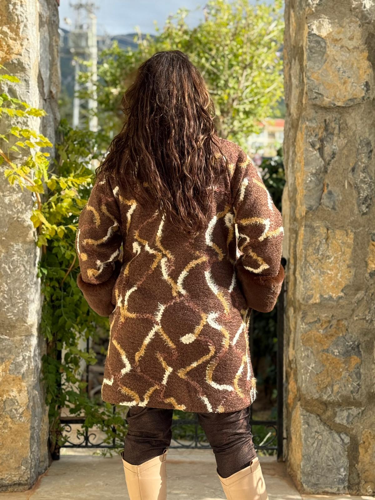 N2238 Abrigo Napa Leopardo Cremallera Negro