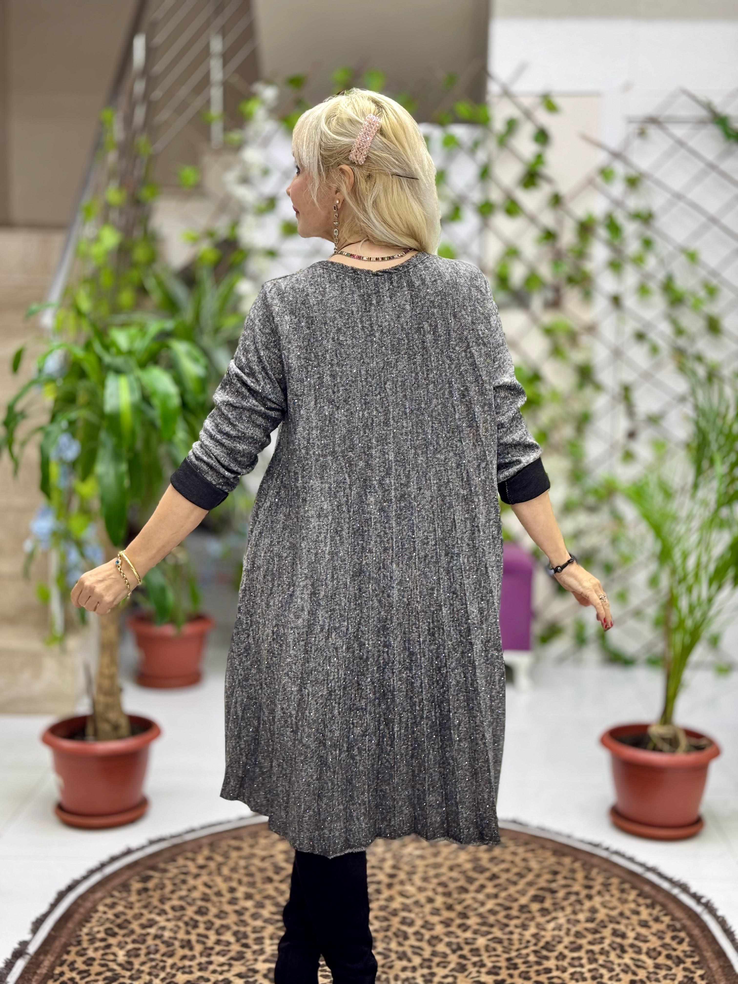 NC21419 Kolyeli Taşlı Pileli İtalyan Triko Elbise Gri