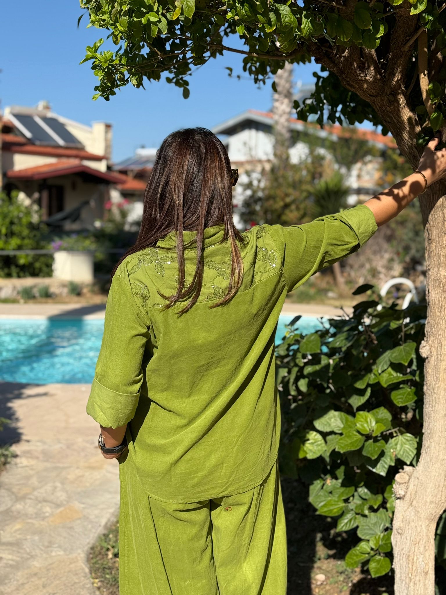 NC25446 İtalyan Kadife Pullu Pantolon Bluz Takım Fıstık Yeşili