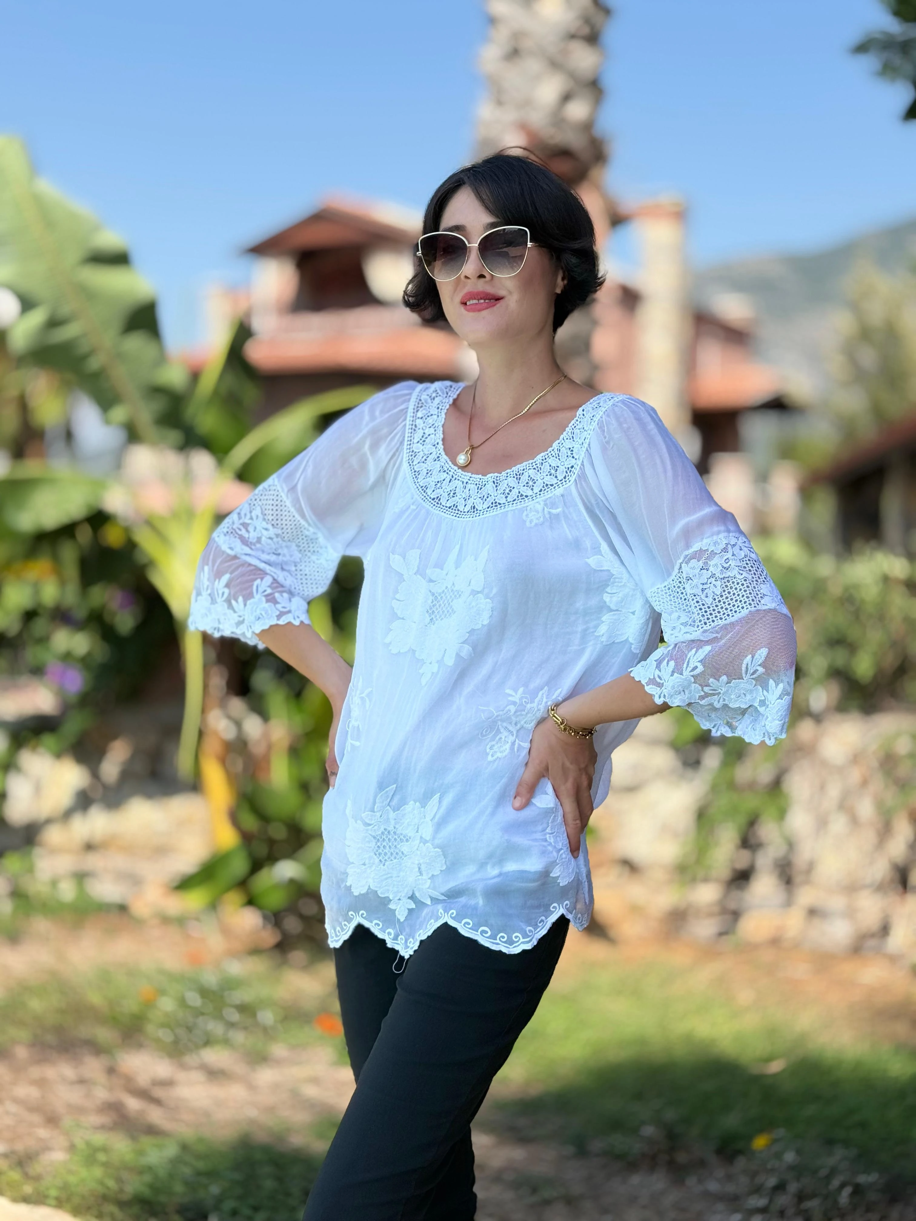 NC9146 Yaka ve Kol Dantelli İtalyan İpek Bluz Beyaz