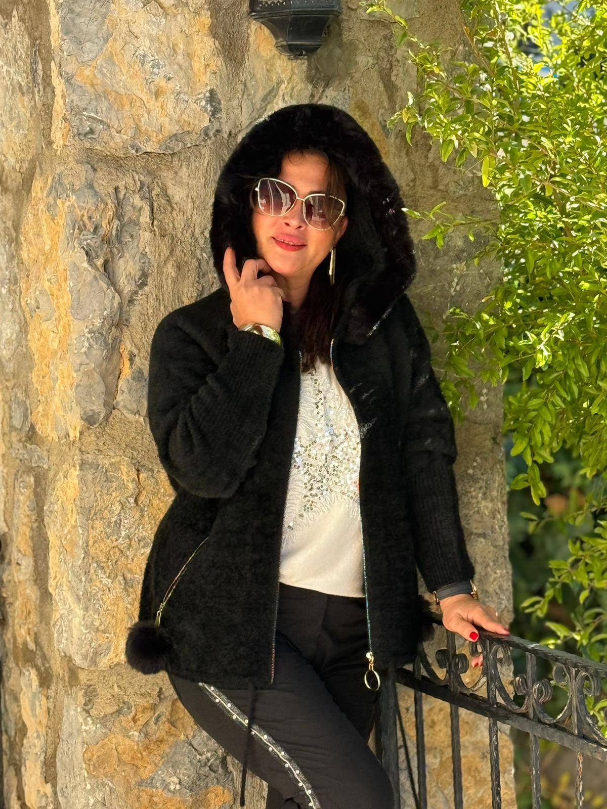 N33035 Abrigo Angora Con Capucha Y Bolsillos Crema