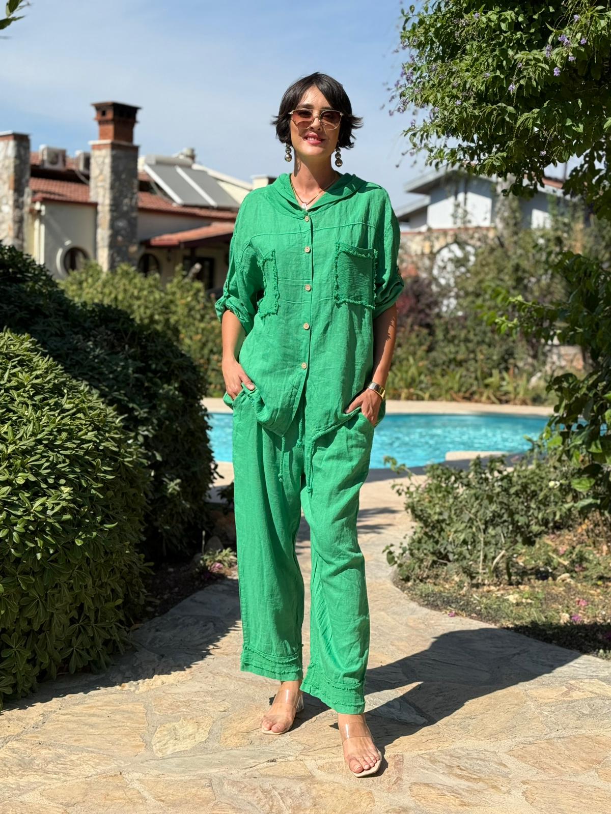 PT2256 İtalyan Önü Cepli Kapüşonlu Keten Takım Zümrüt