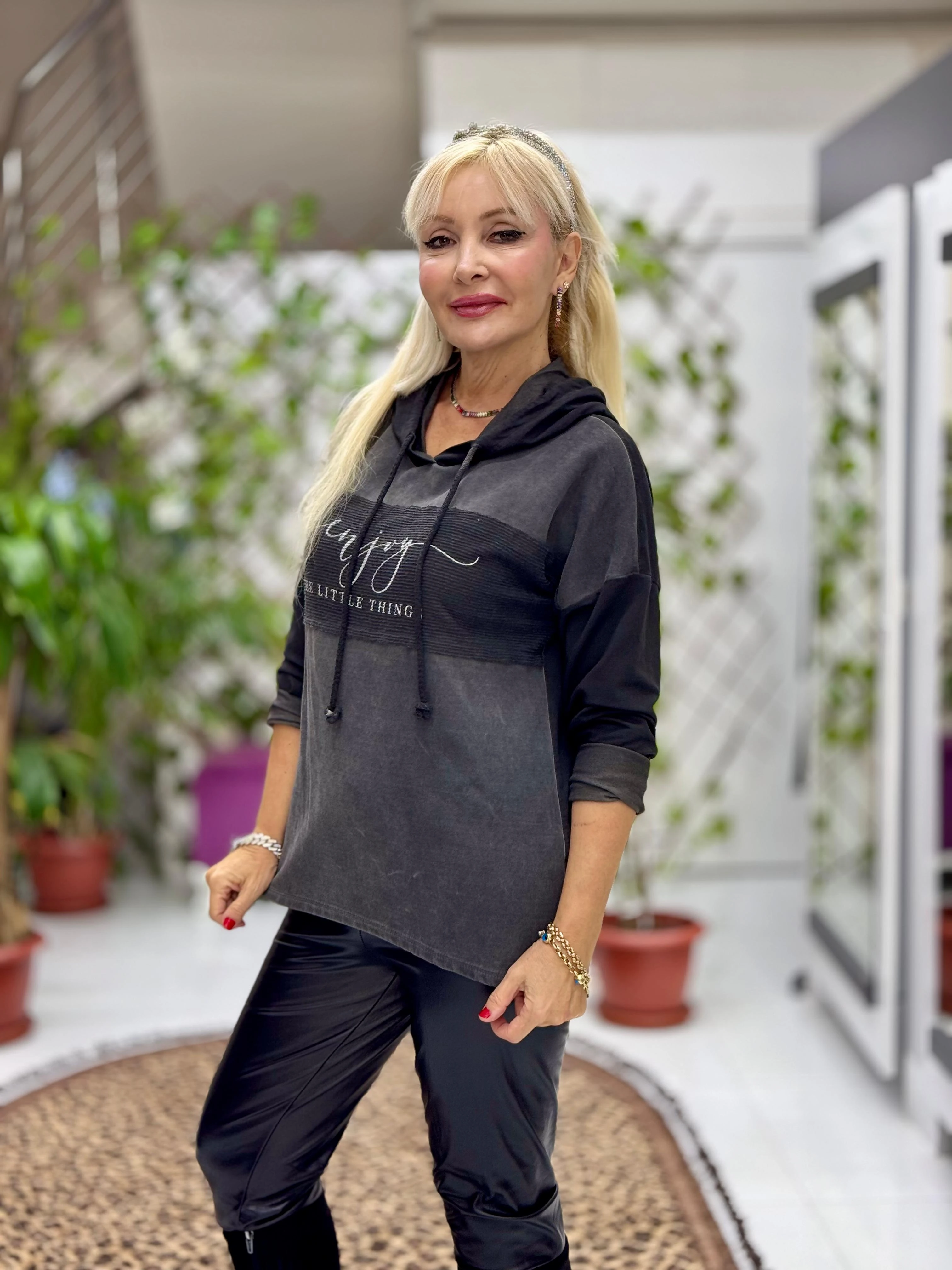 NC56868 İtalyan Enjoy Yazılı Kapüşonlu Coton Sweatshirt Siyah