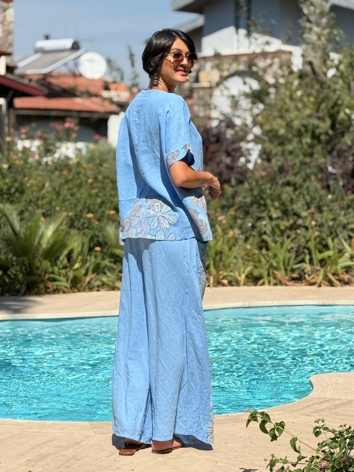 NC61253 İtalyan Çiçek Baskılı Keten Takım Mavi