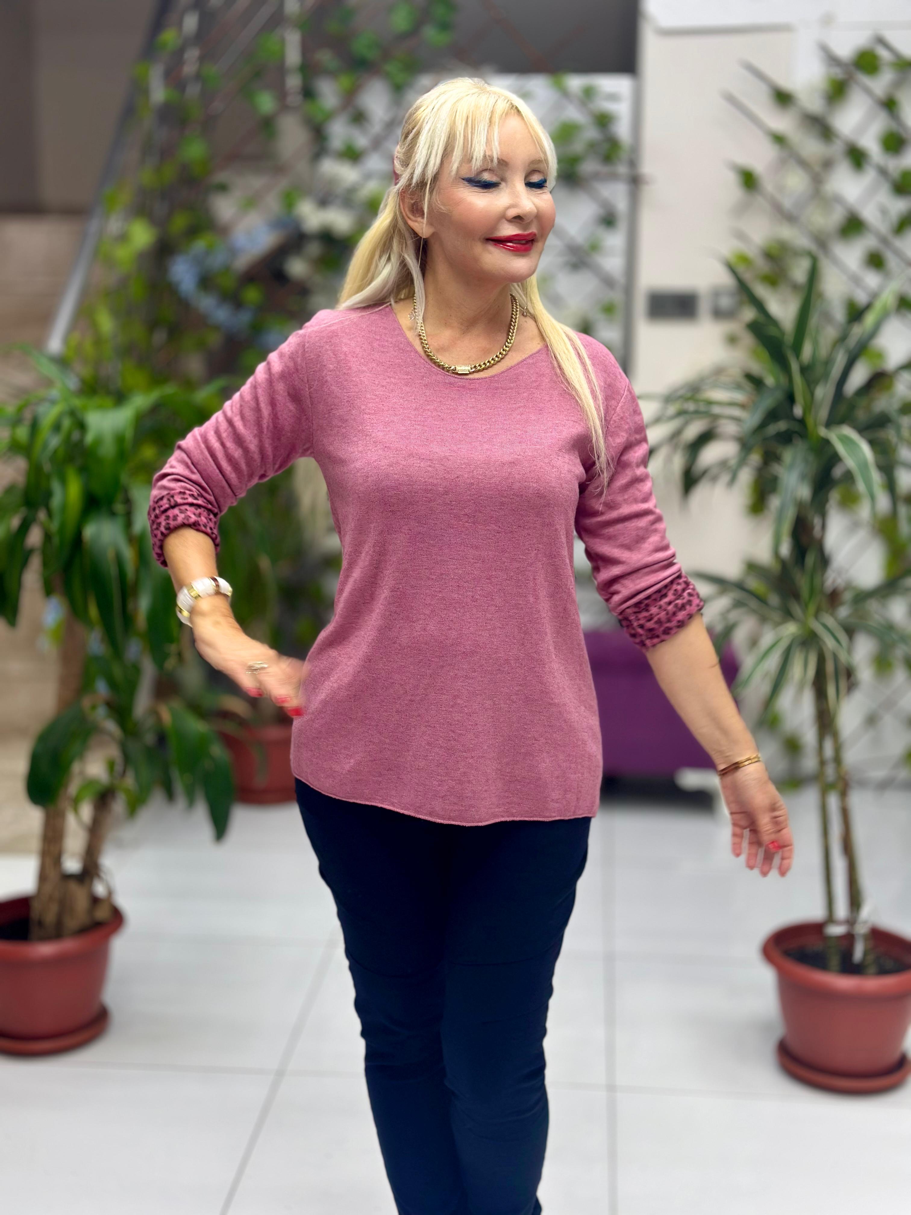 NC218181 İçi Leoparlı Yuvarlak Yaka Triko Büyük Kalıp Bluz Gül Kurusu