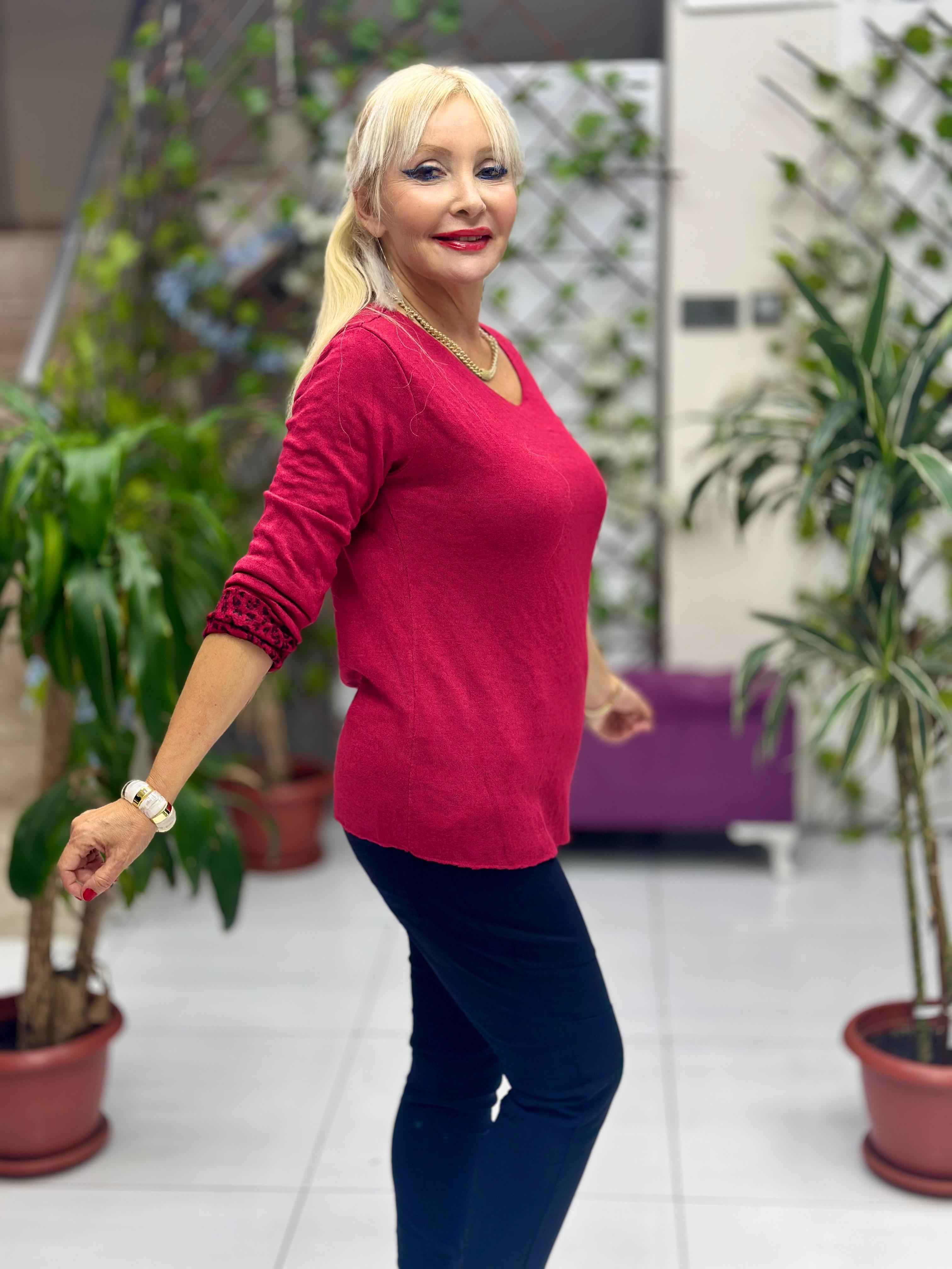 NC1202 İçi Leoparlı Yuvarlak Yaka Triko Küçük Kalıp Bluz Bordo