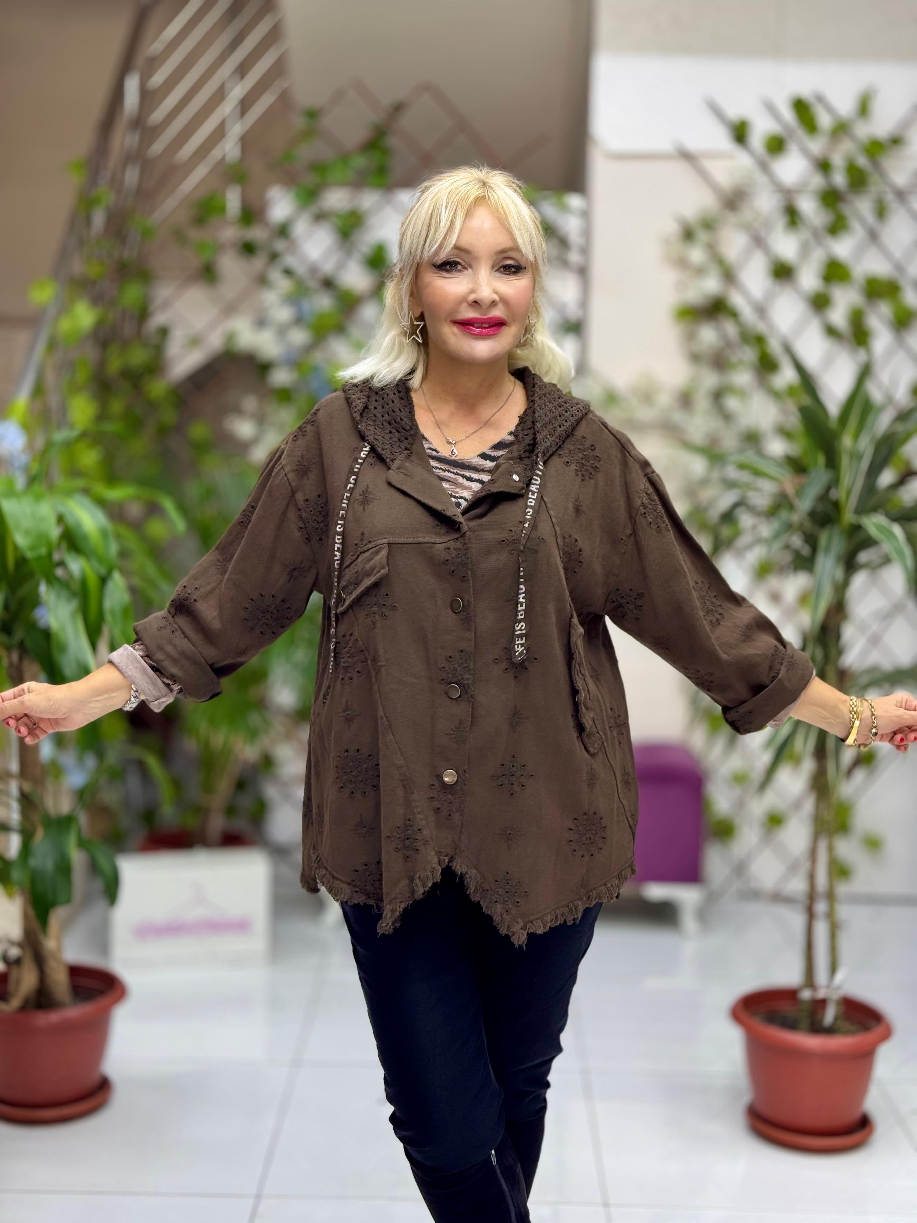 YG25068 Kapişonlu Güpürlü Düğmeli İtalyan Kot Ceket Kahverengi