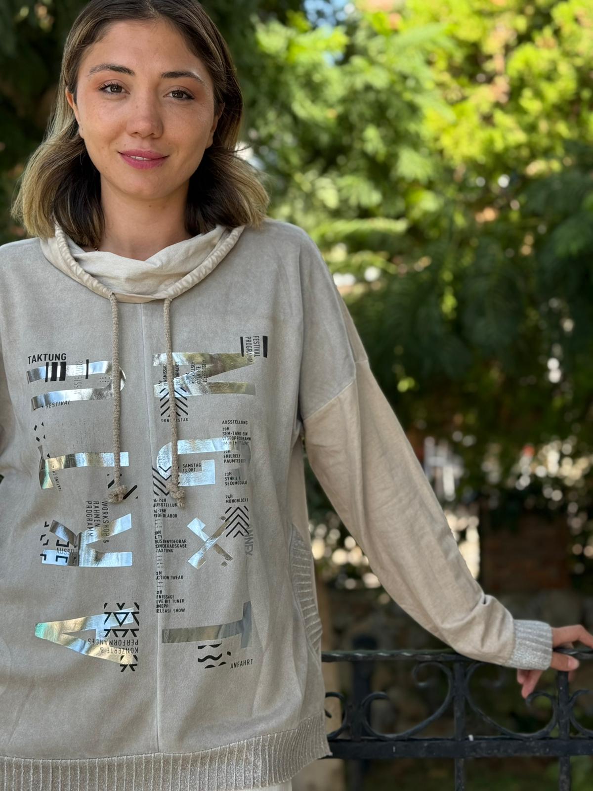 NC53050D İtalyan Yazı Baskılı Cepli Kapüşonlu Coton Sweatshirt Krem