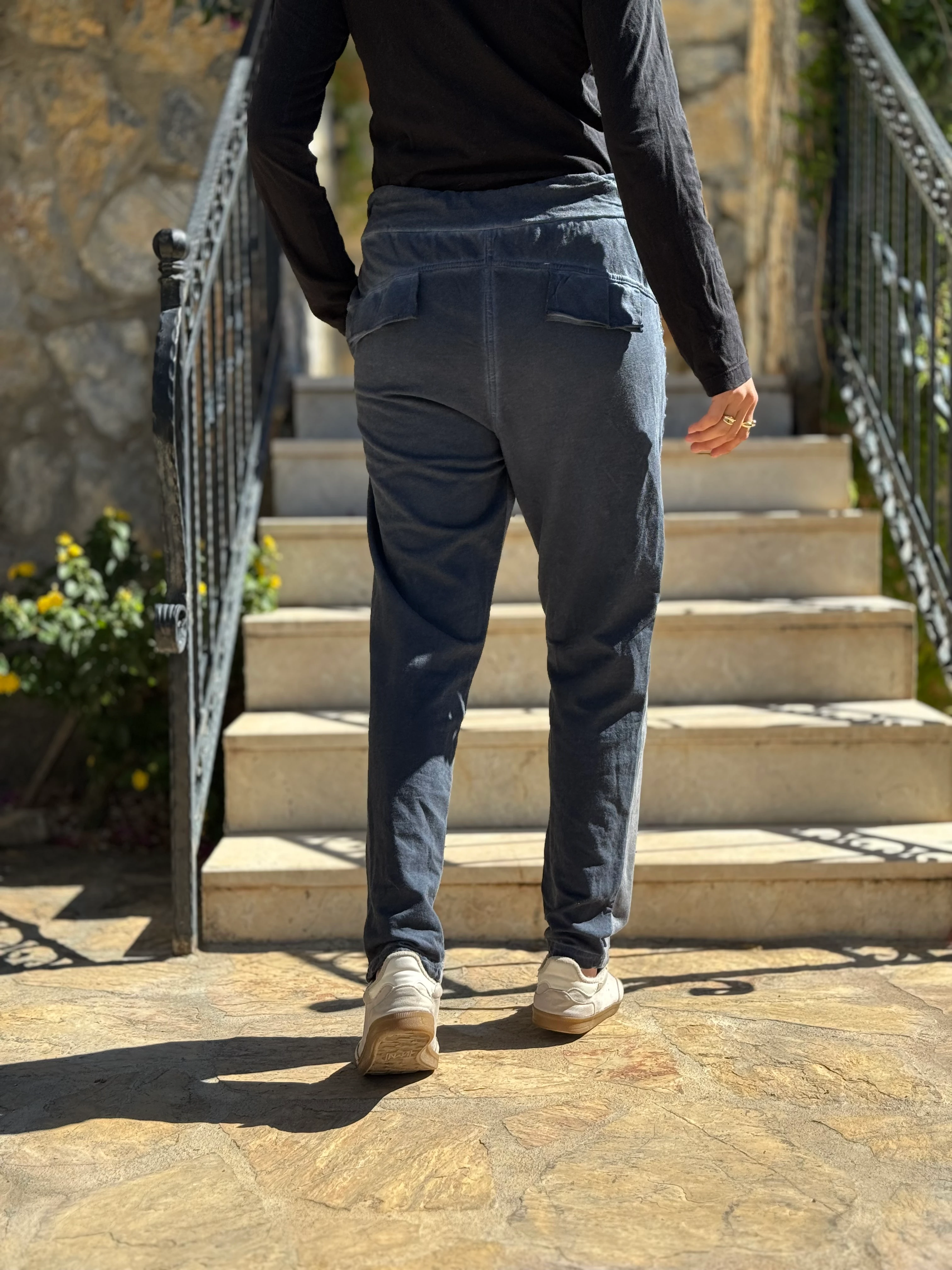 YG50618 Yıldız Desen Pulpayetli İtalyan Süet Pantolon mavi