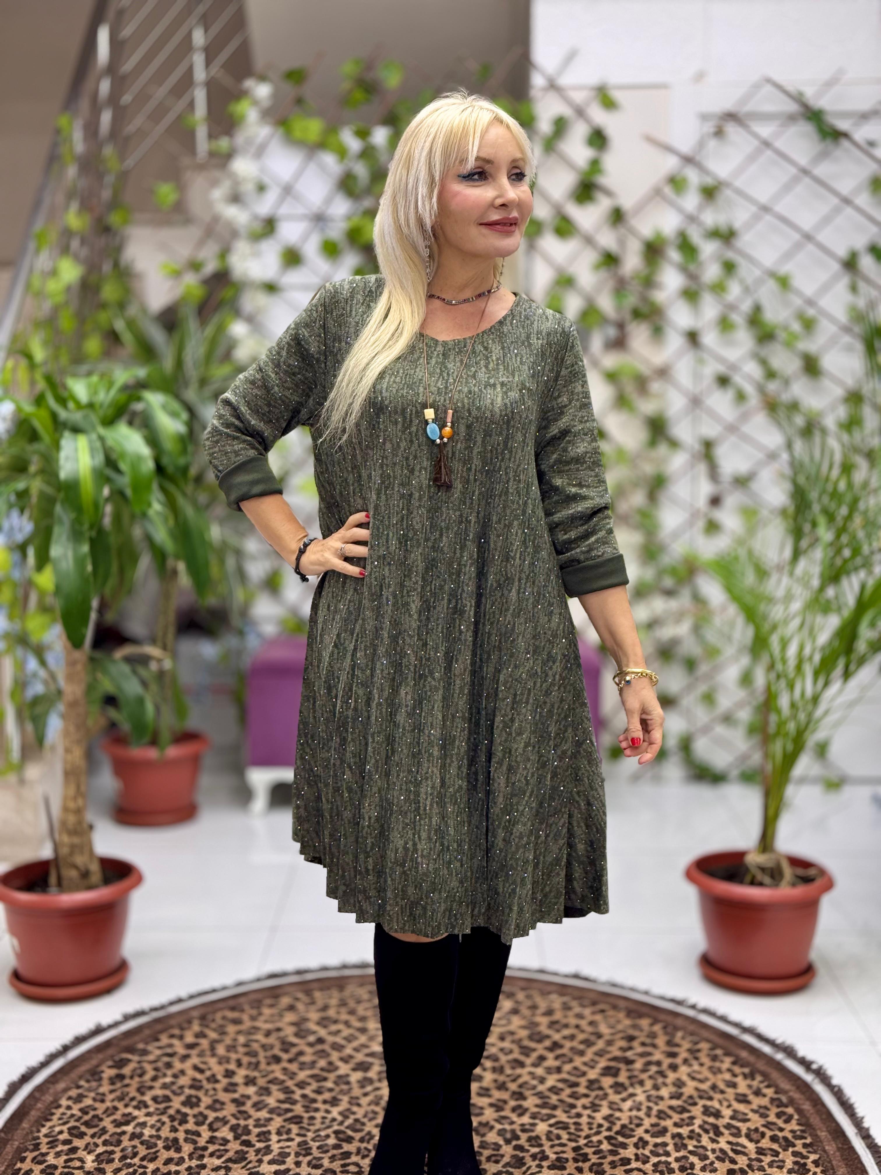 NC21419 Kolyeli Taşlı Pileli İtalyan Triko Elbise Haki