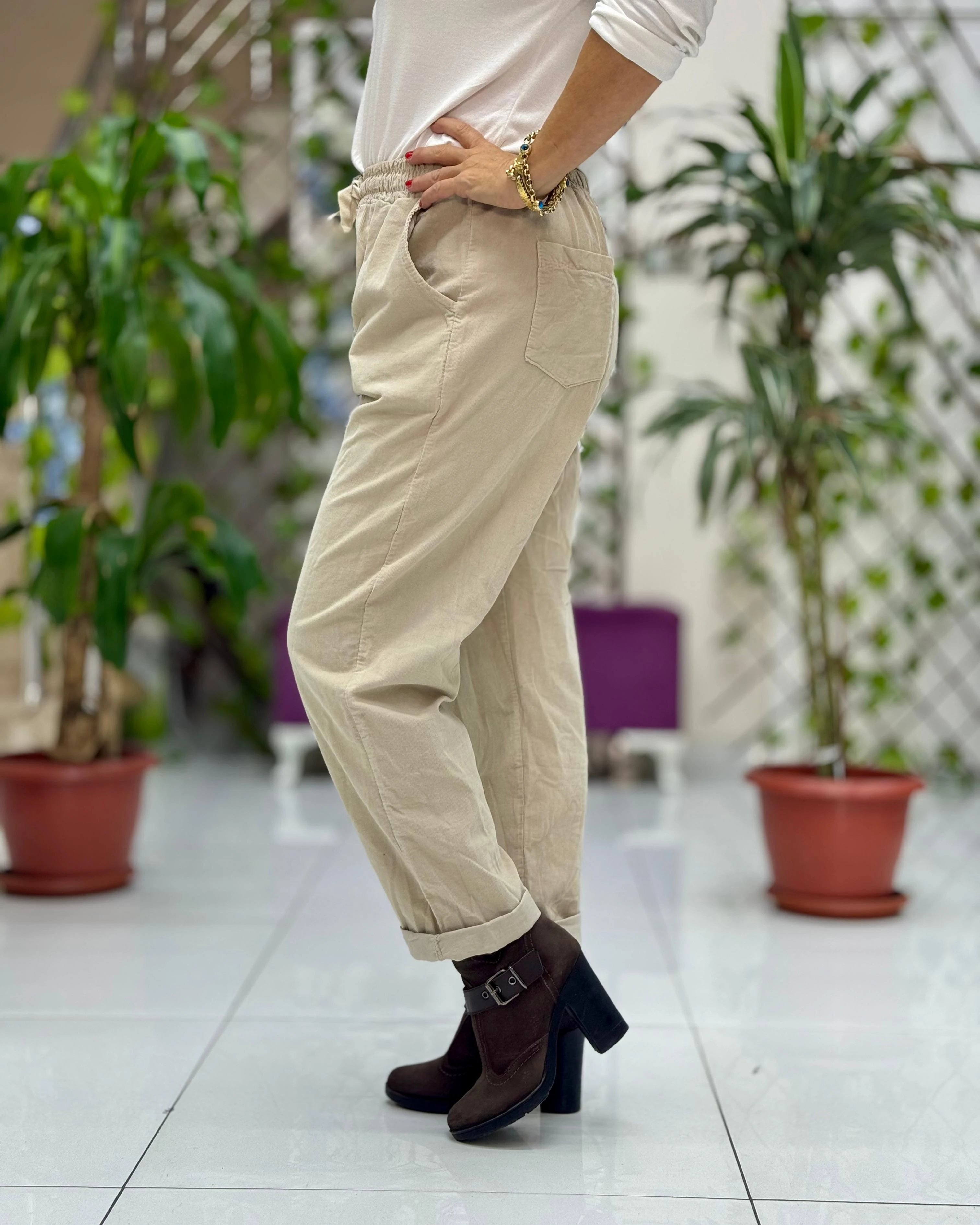 YG3005 Beli Bağcıklı İtalyan Kadife Pantolon Krem