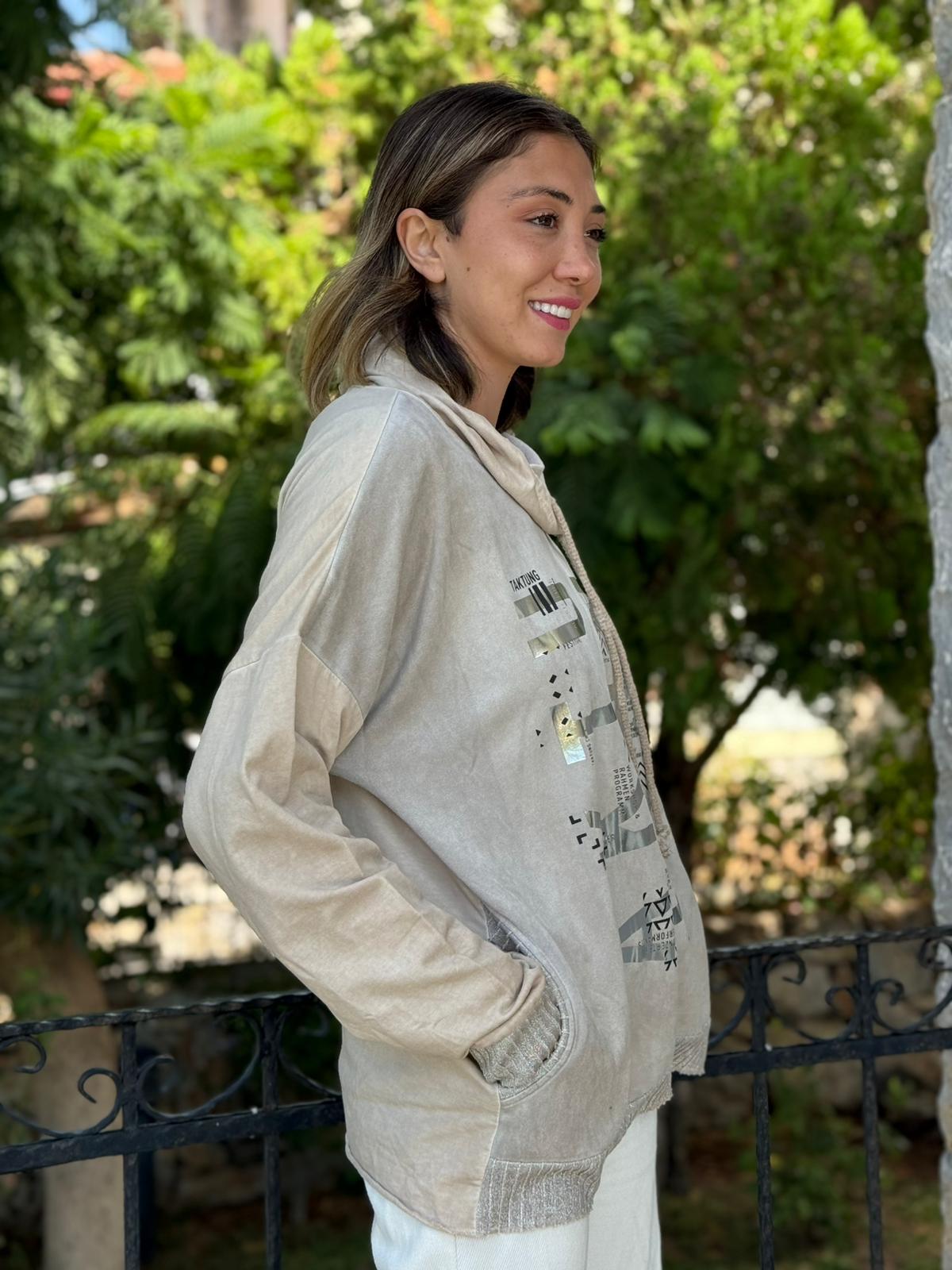 NC53050D İtalyan Yazı Baskılı Cepli Kapüşonlu Coton Sweatshirt Krem
