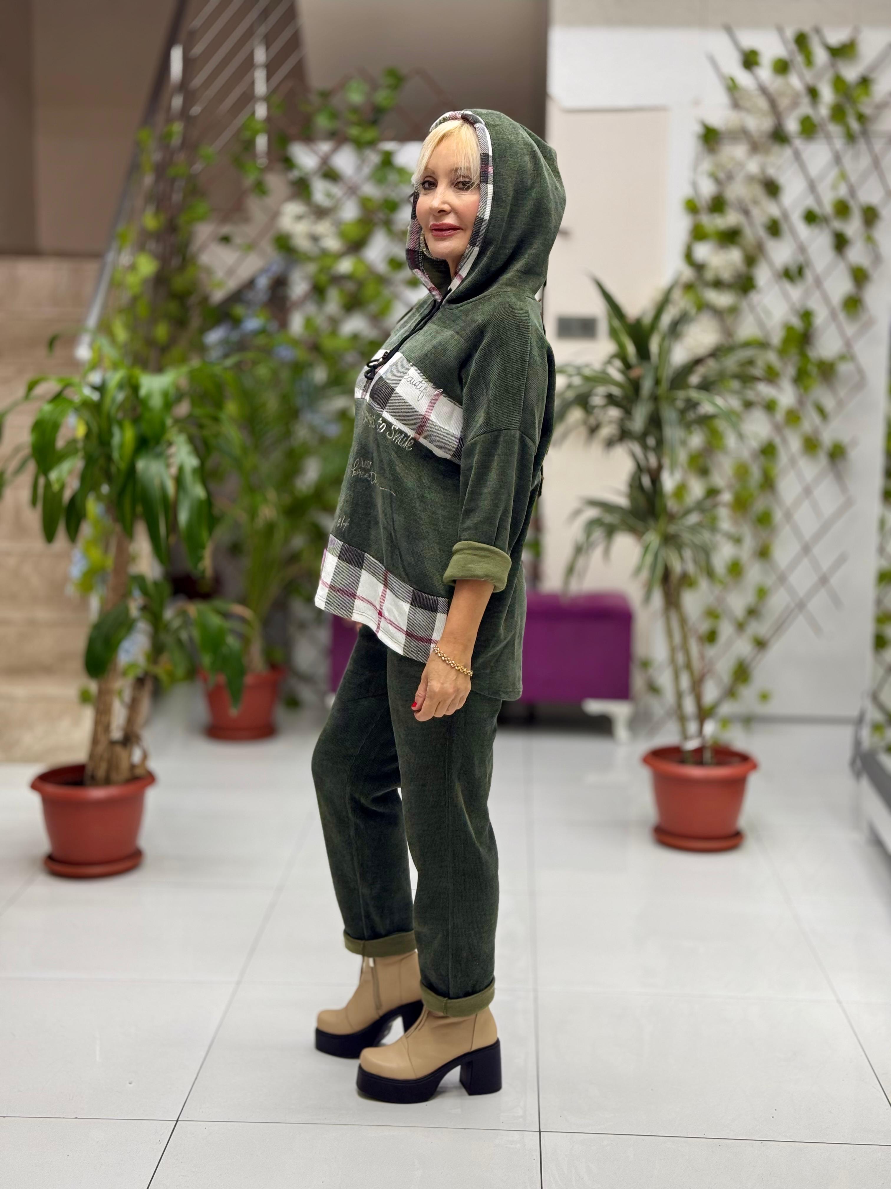 NC15502 Ekose Desenli Kapişonlu İtalyan Kadife Takım Yeşil