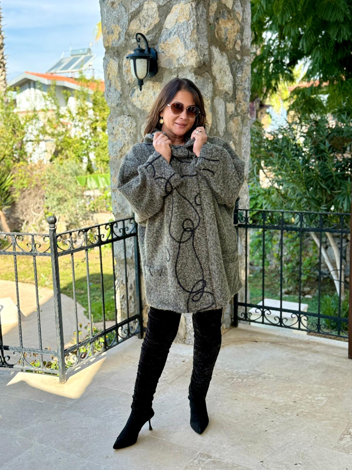 YG89052 Degaje Yaka Üstten Kapamalı Cepli İtalyan Keçe Kaban Yeşil