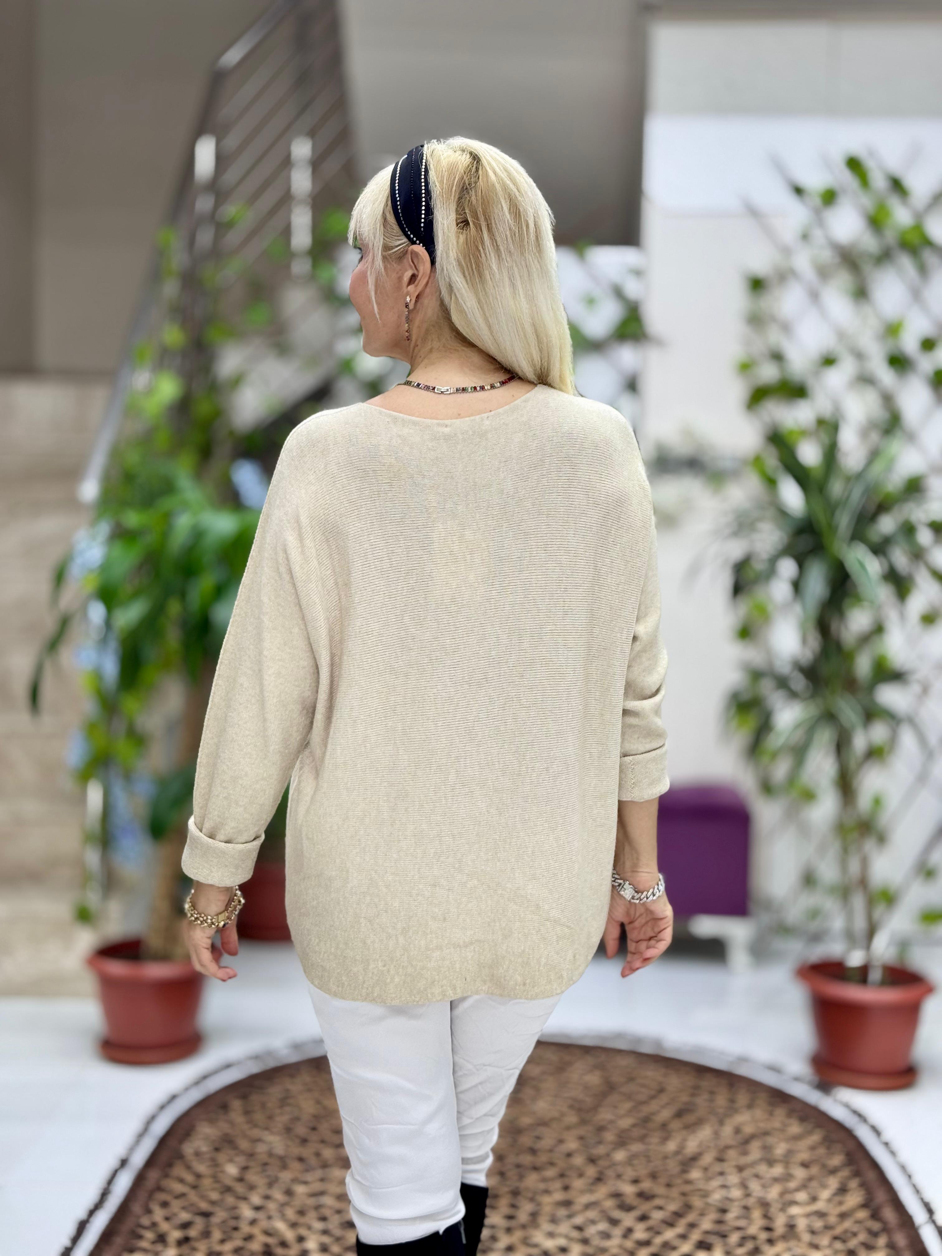 YG8022 Çiçek Desenli Taşlı İtalyan Triko Bluz Krem