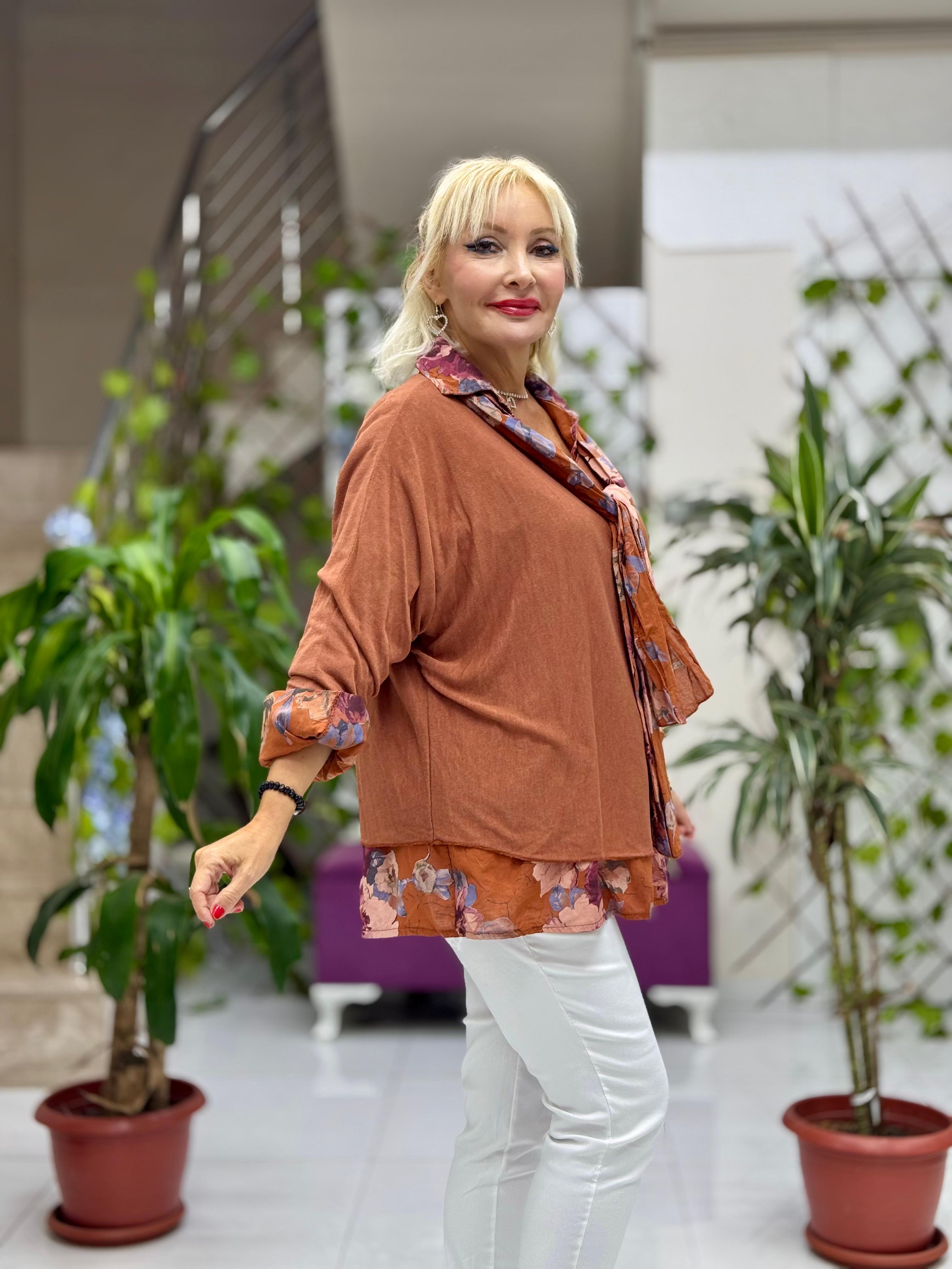P6811 Prendas de punto con estampado de camuflaje Caqui