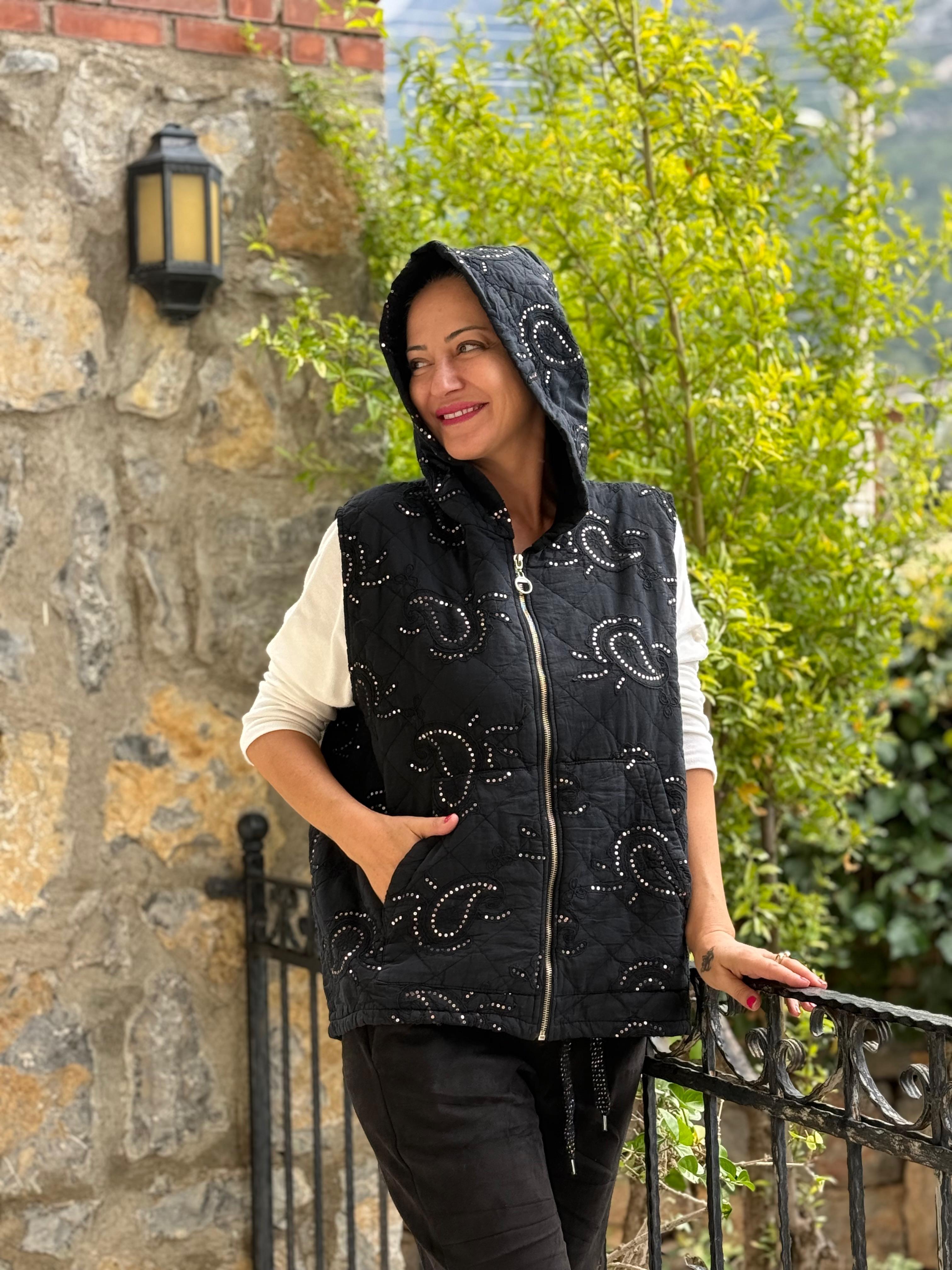 NC65588 Şal Desen Pullu Kapitone İtalyan Yelek Siyah