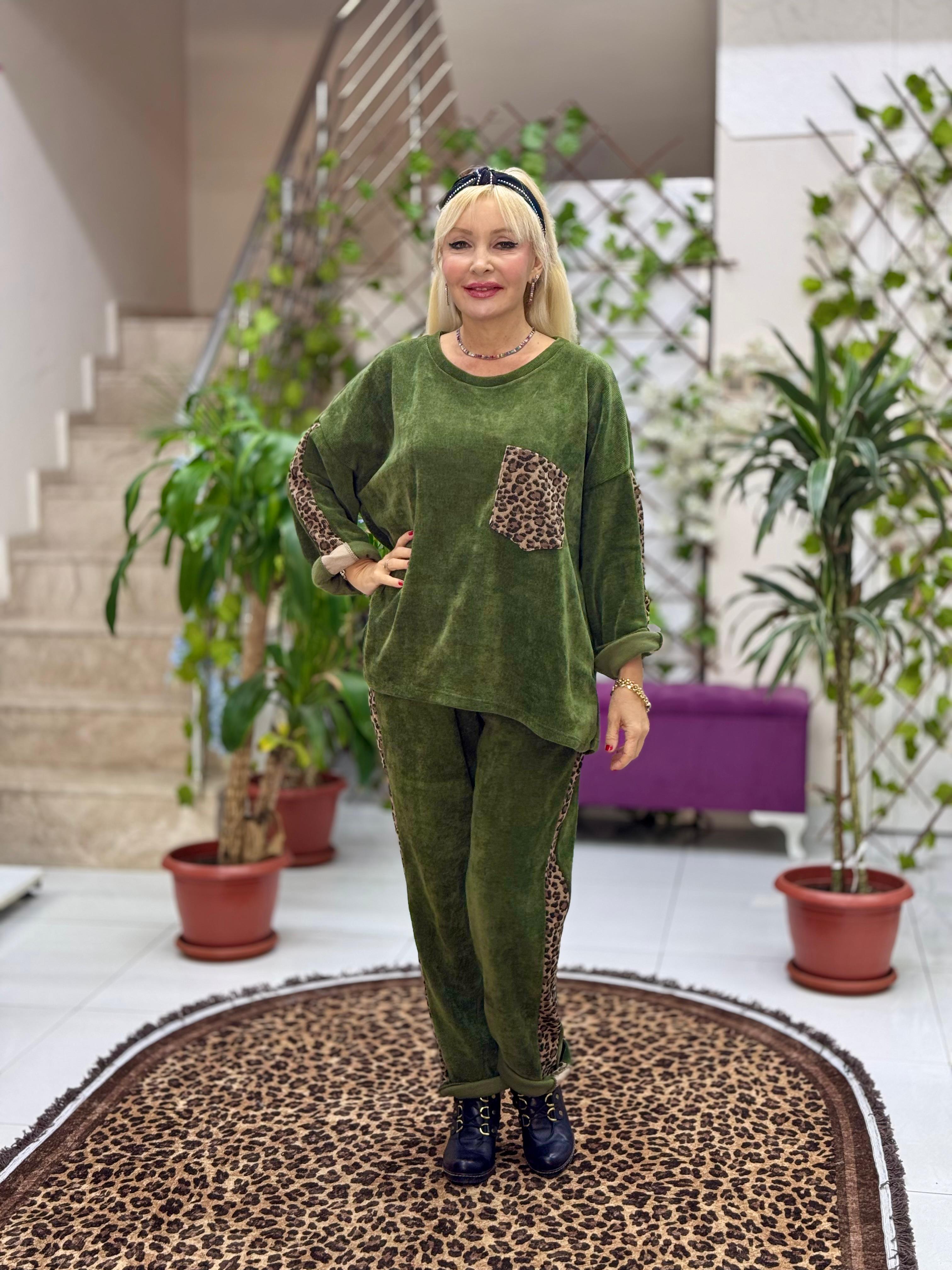 NC25183 Leopar Desenli Cep Detaylı İtalyan Kadife Takım Yeşil