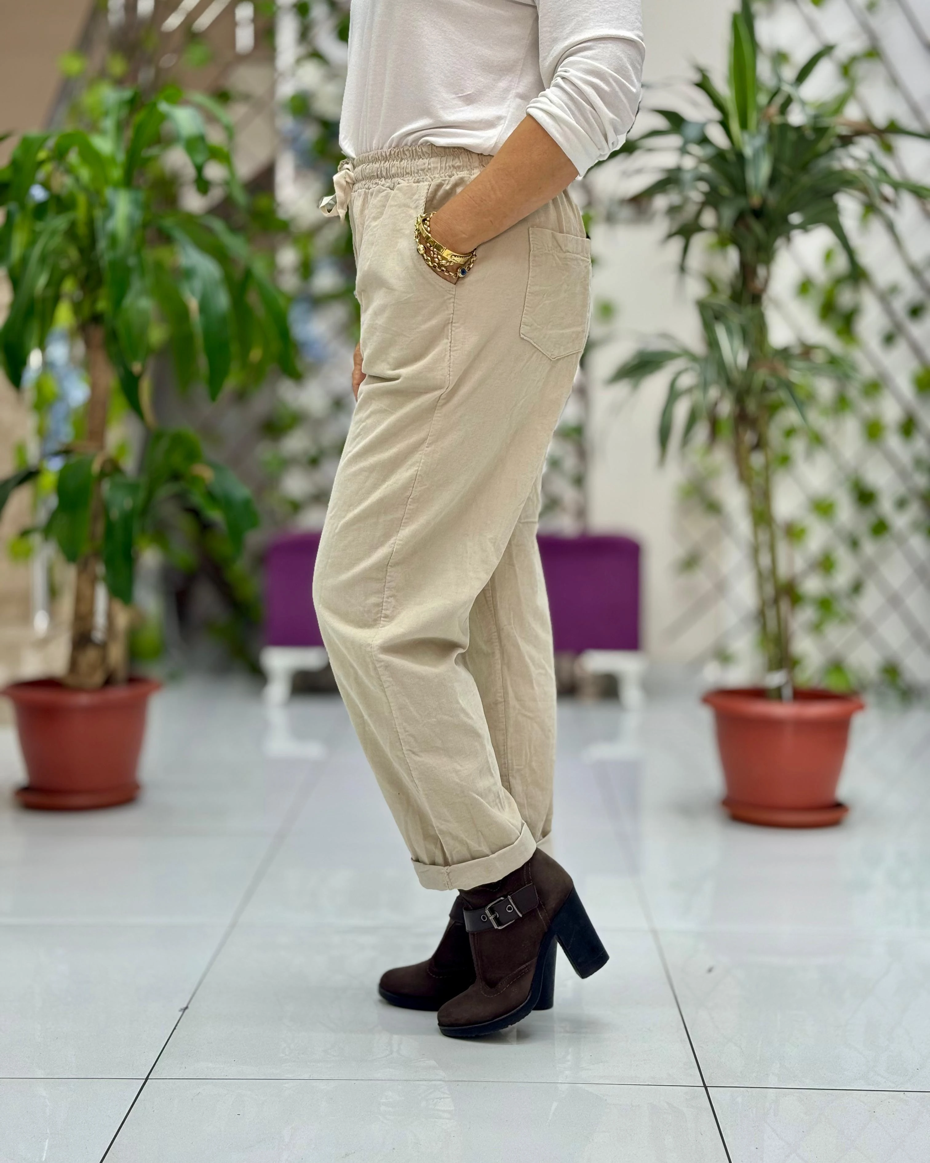 YG3005 Beli Bağcıklı İtalyan Kadife Pantolon Krem