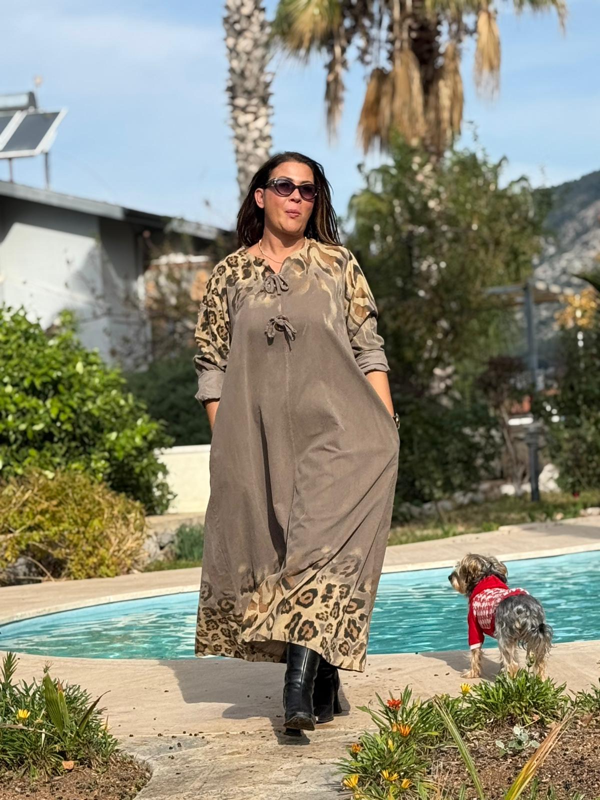 YG35027 İtalyan Leopar Desen Kadife Elbise Vizon