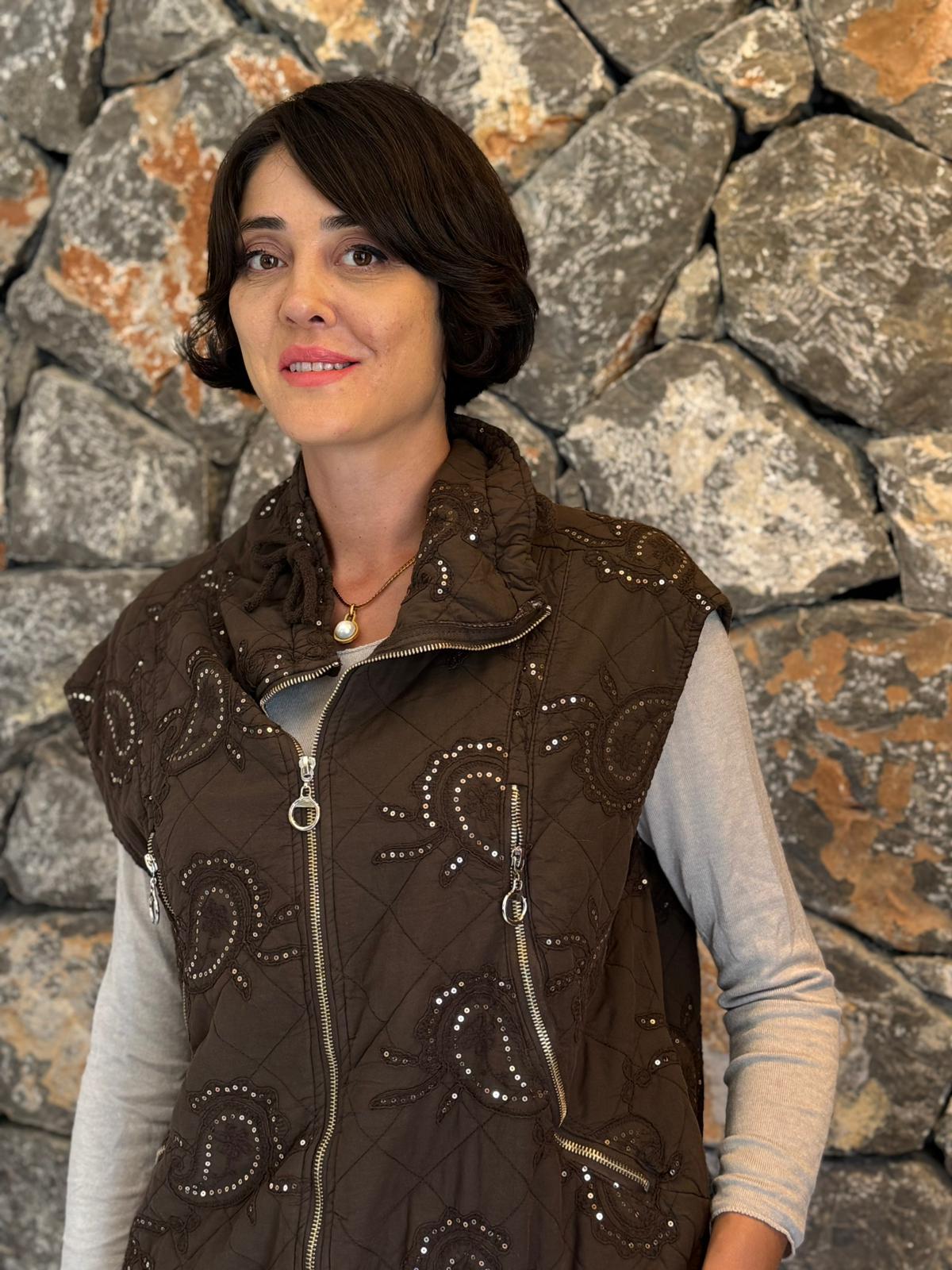 NC61582 Pul Payetli Balıkçı Yaka İtalyan Kapitone Yelek Kahverengi