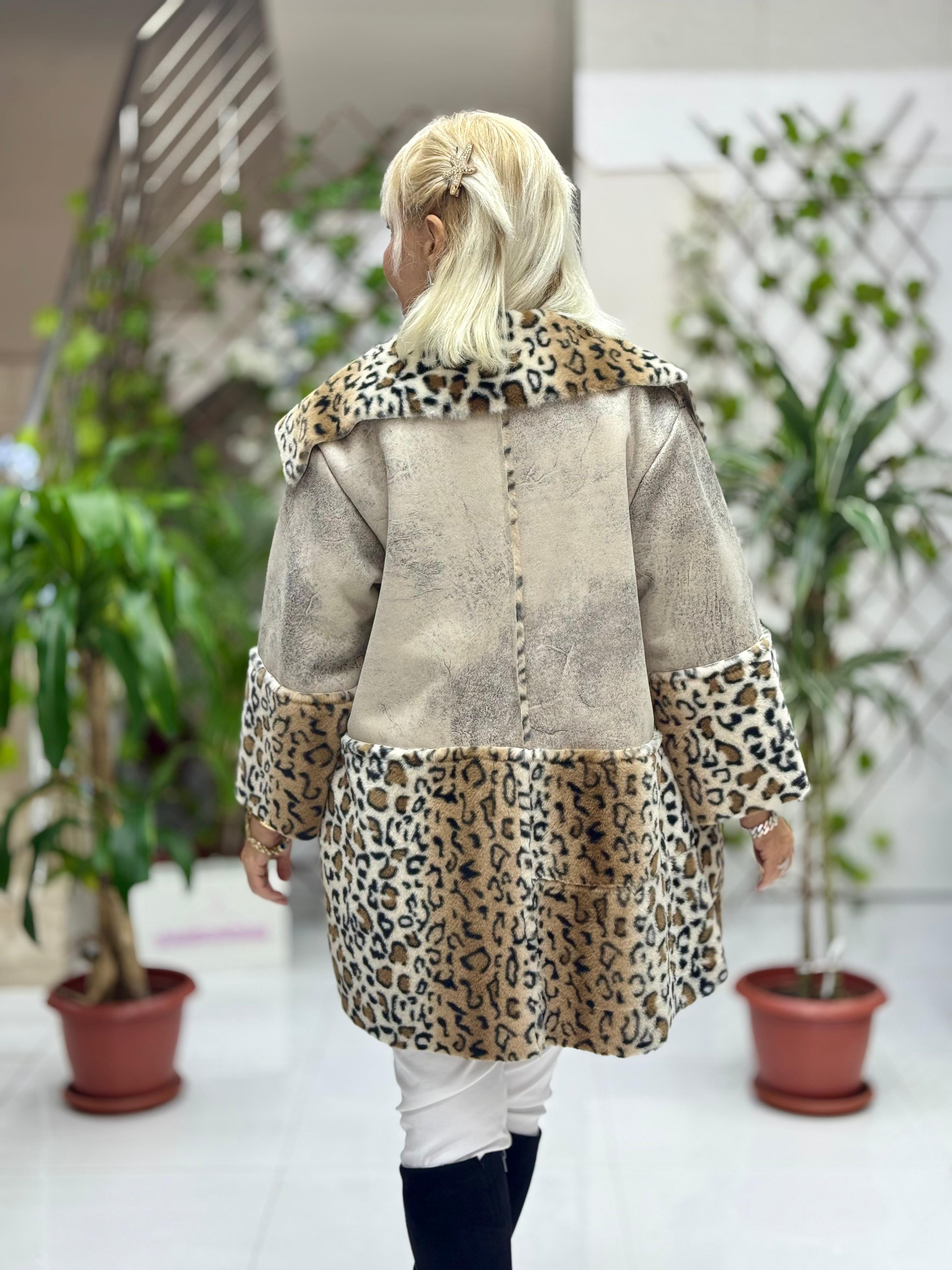 YG4180 Leopar Desenli İçi Kürklü Kapamasız İtalyan Nubuk Kaban Taş