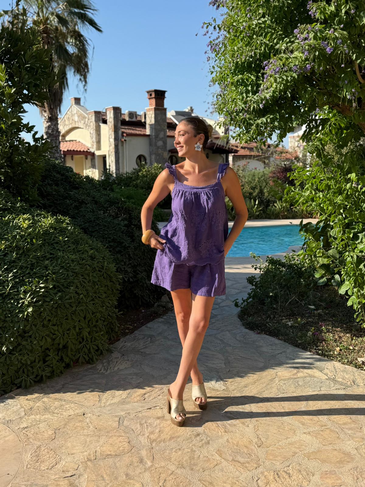 N10661 Traje Italiano Lino Ciruela