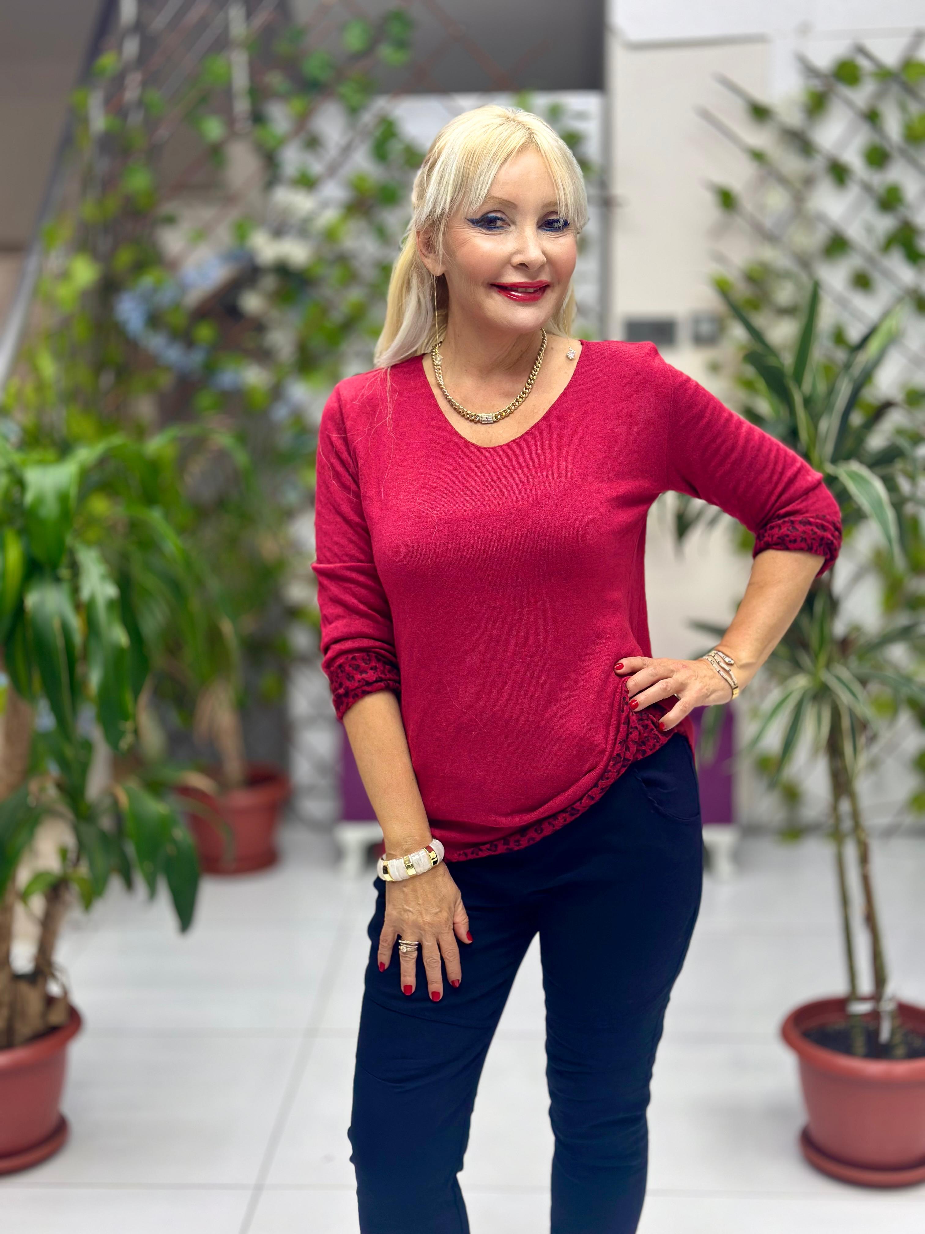 NC1202 İçi Leoparlı Yuvarlak Yaka Triko Küçük Kalıp Bluz Bordo