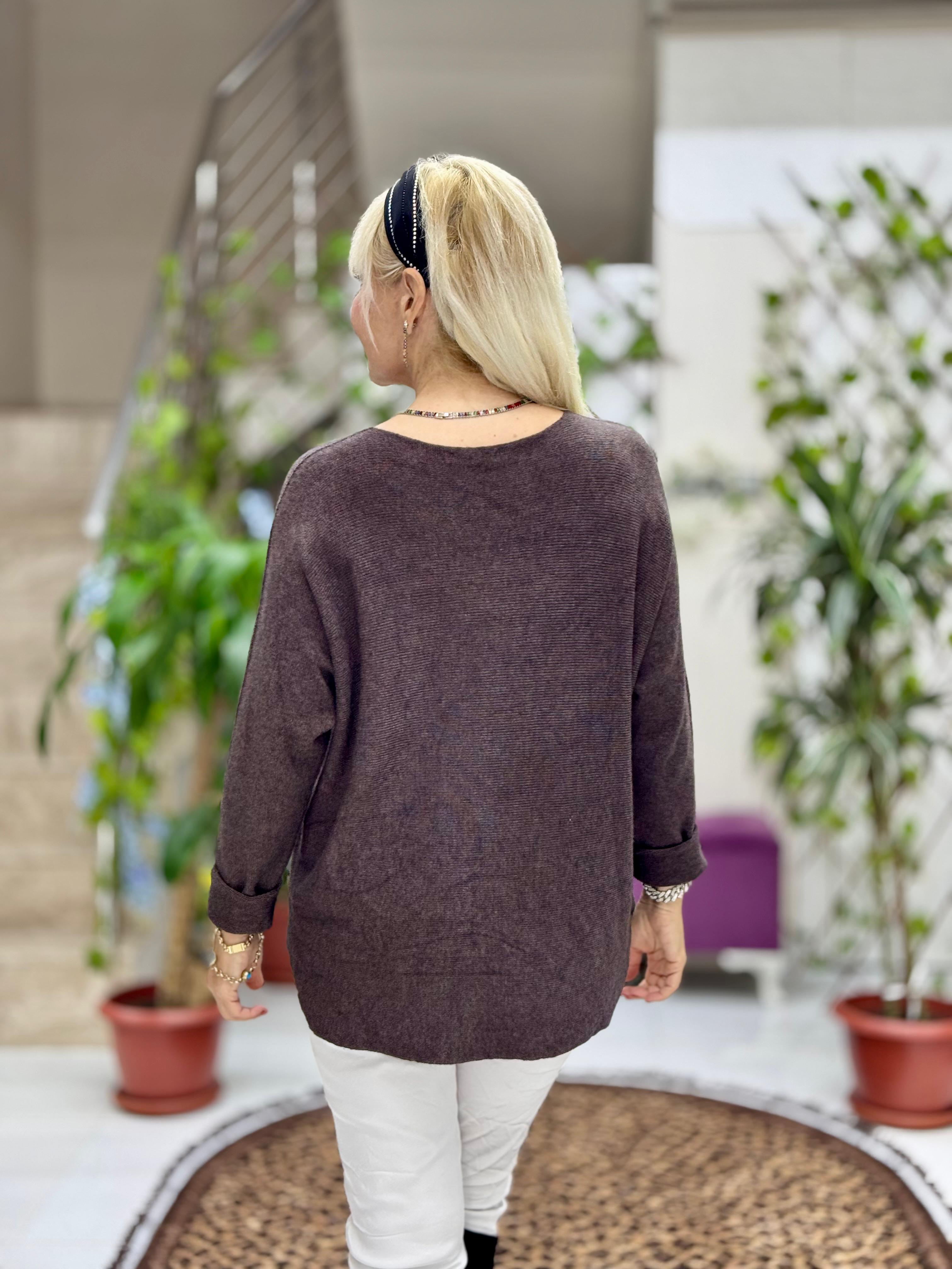 YG8022 Çiçek Desenli Taşlı İtalyan Triko Bluz Kahverengi