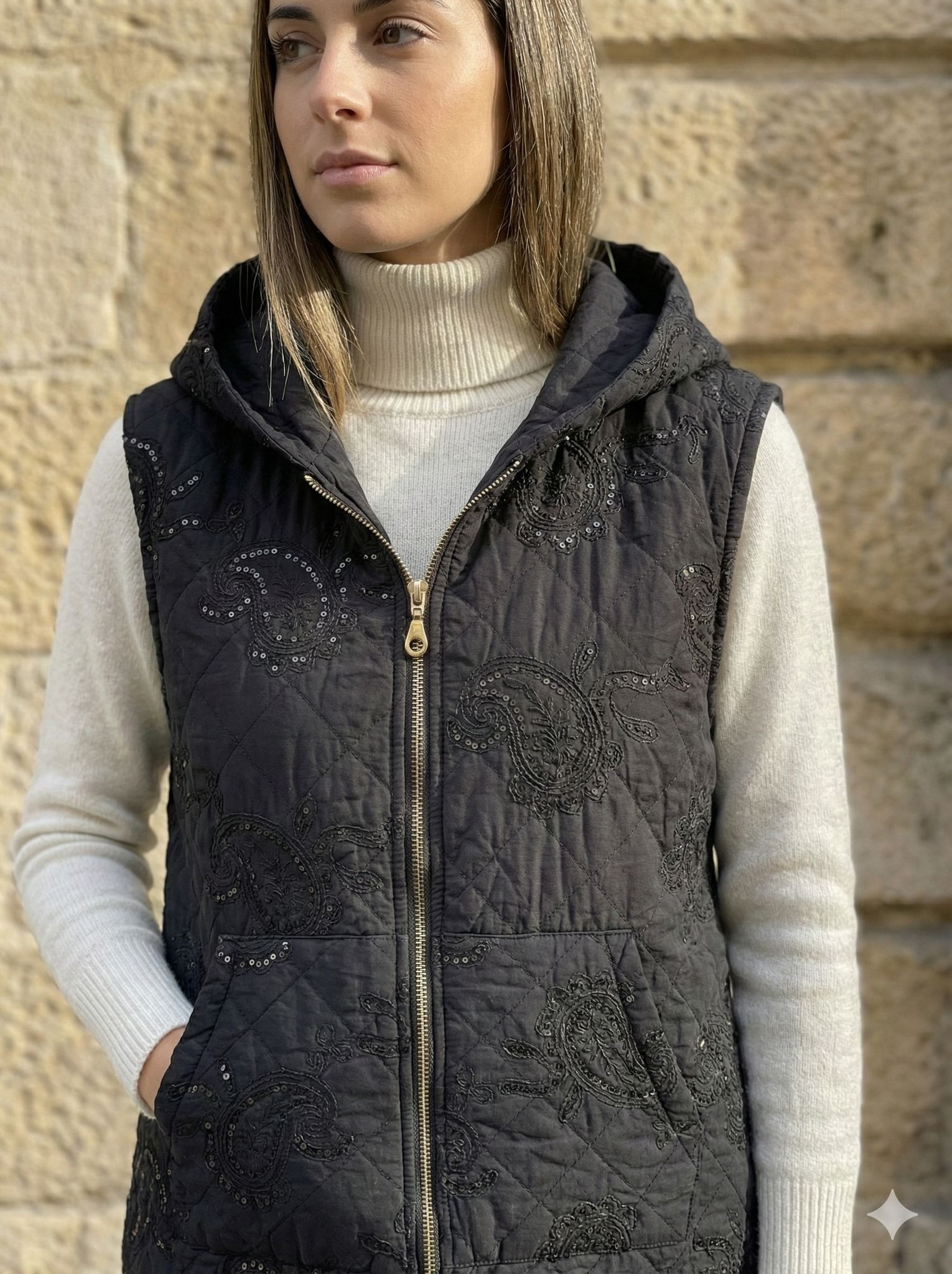 NC61585 Şal Desen Kapişonlu Kapitone İtalyan Yelek Siyah