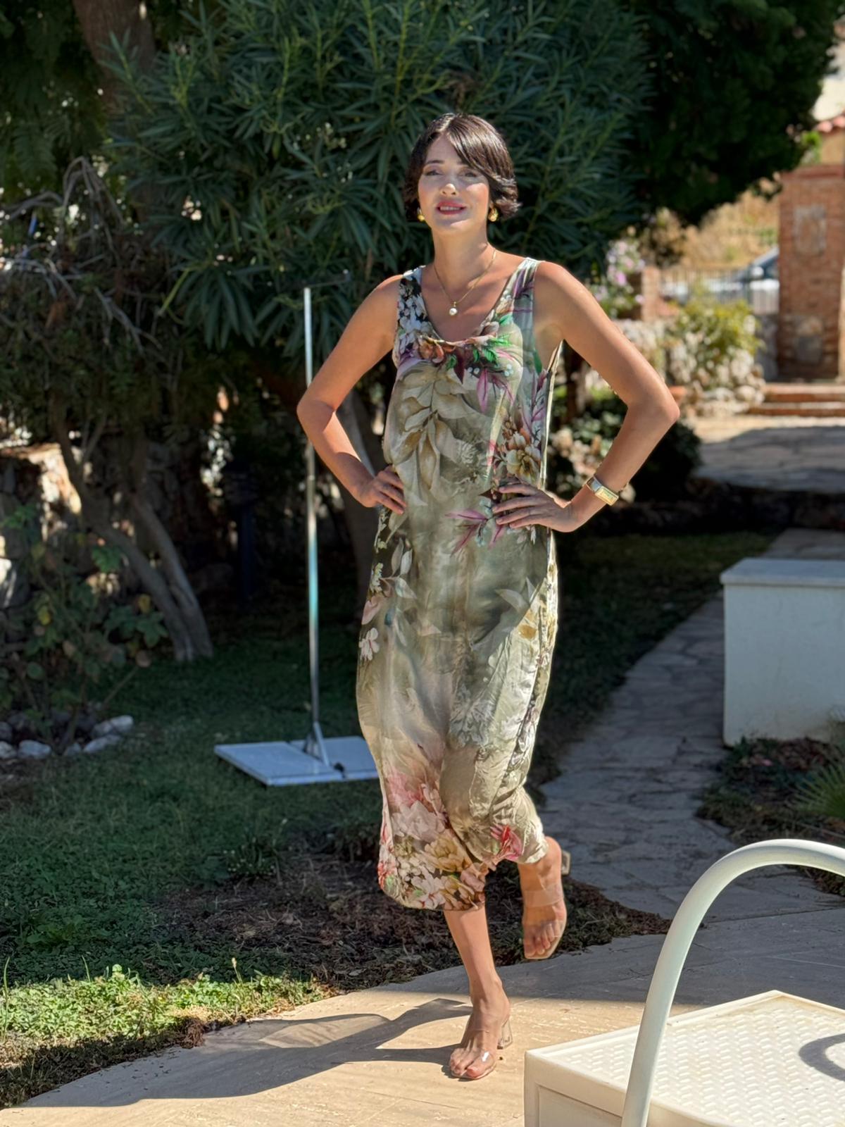 YG20641 İtalyan Çiçekli Askılı İpek Elbise Haki