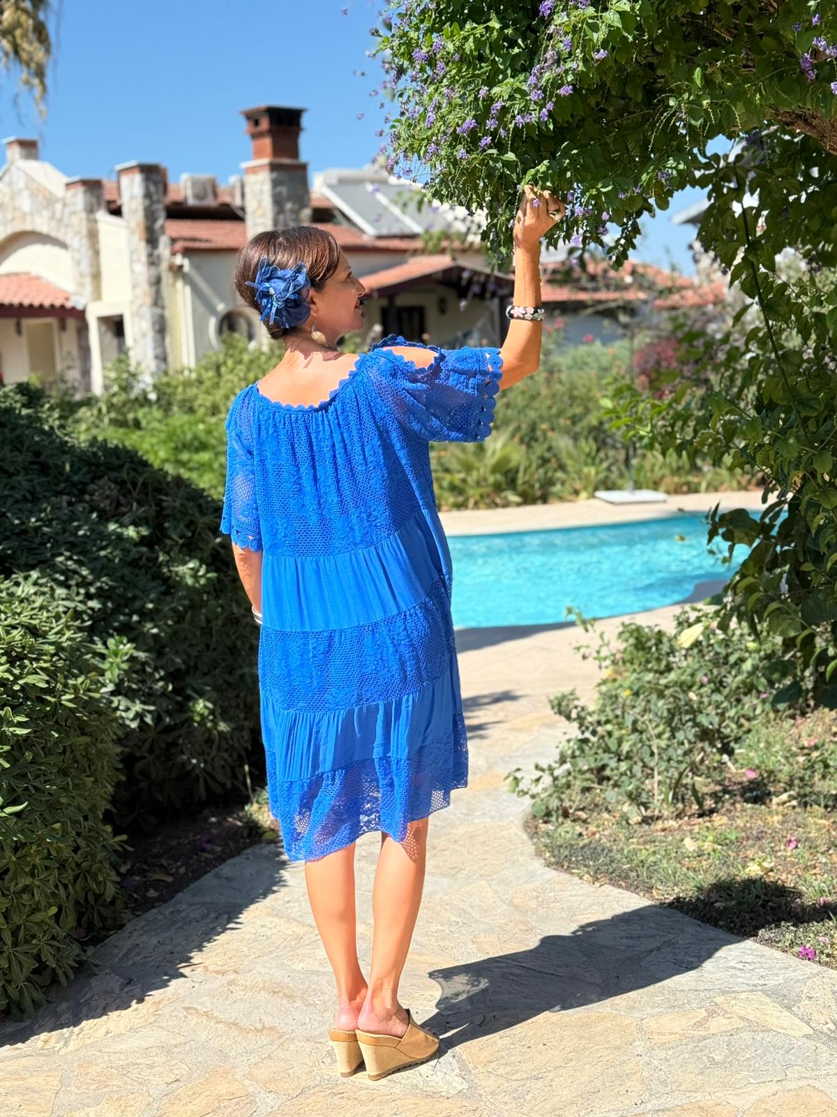 NC10453 İtalyan Yarım Kol Omuz Pencereli Dantelli Coton Elbise Saks