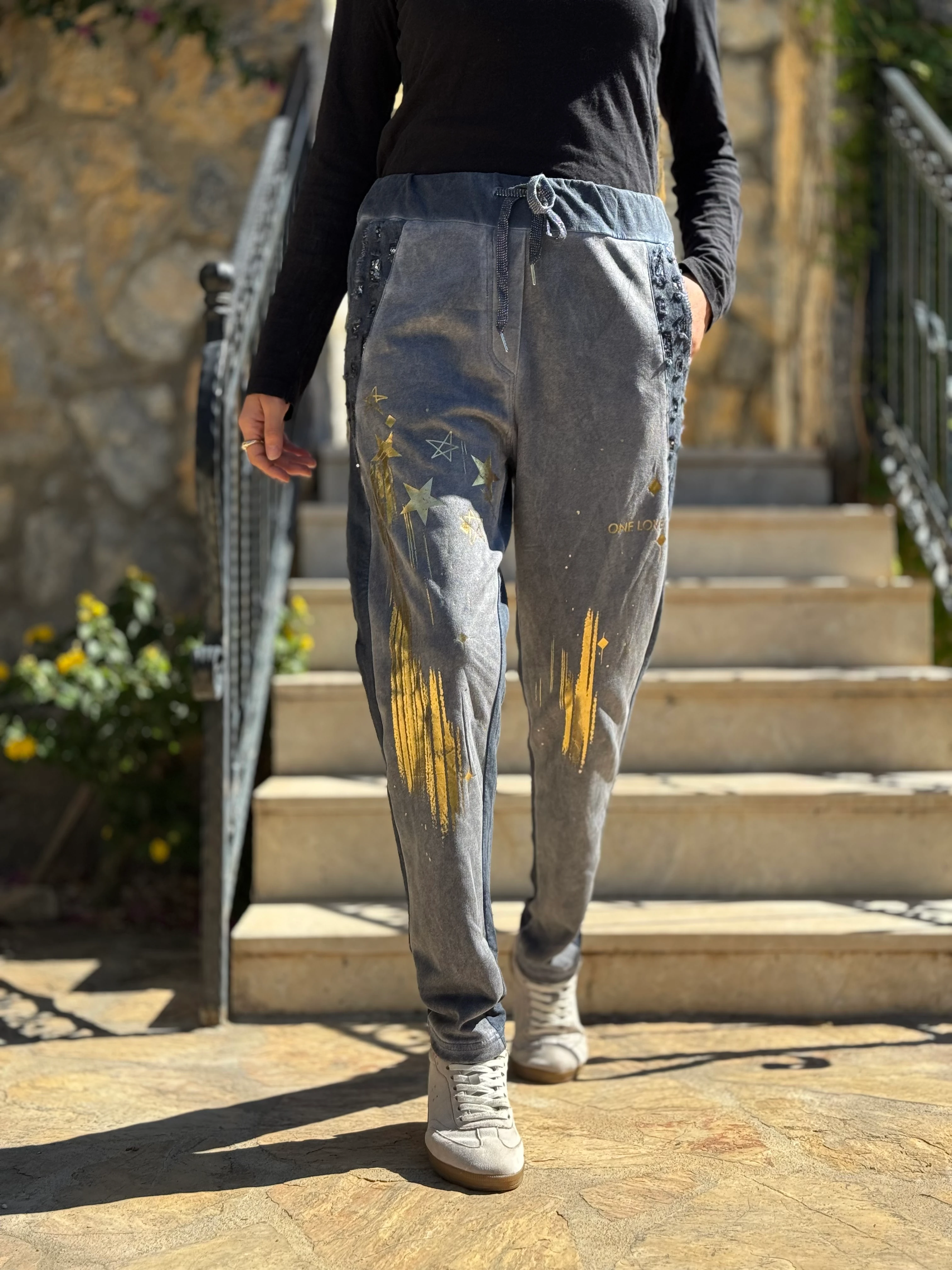 YG50618 Yıldız Desen Pulpayetli İtalyan Süet Pantolon mavi