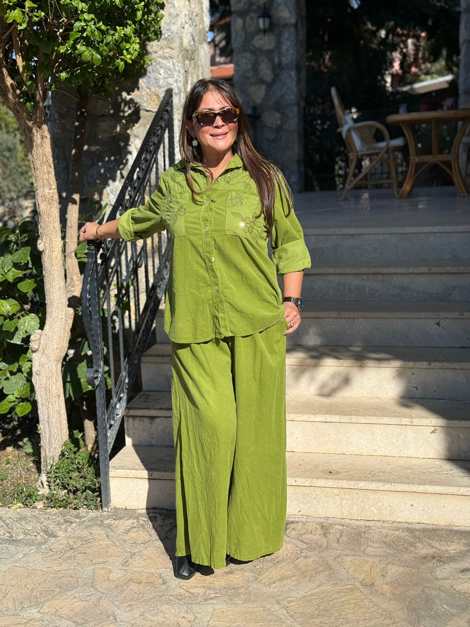 NC25446 İtalyan Kadife Pullu Pantolon Bluz Takım Fıstık Yeşili