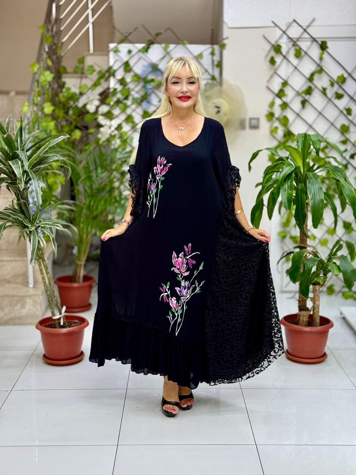 VL7795 Dantel Detay Çiçek Baskılı Vual Elbise Siyah