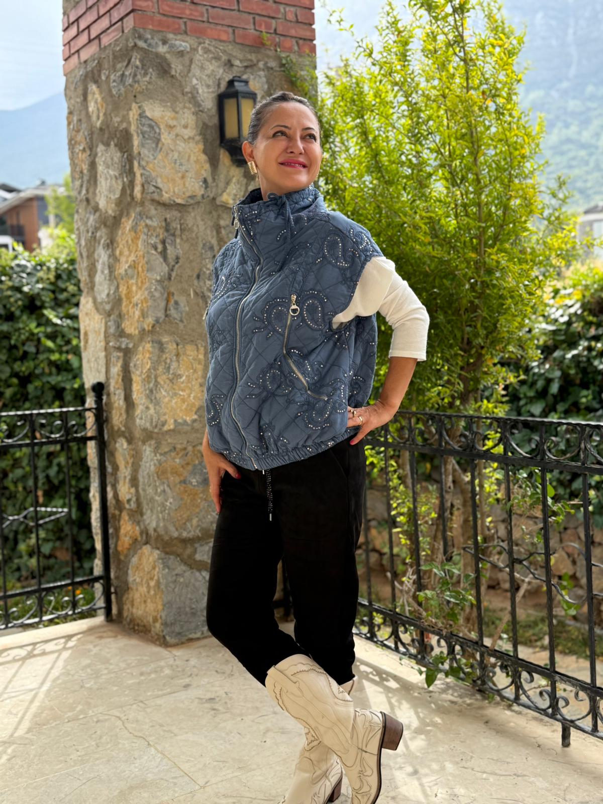 NC61582 Pul Payetli Balıkçı Yaka İtalyan Kapitone Yelek Mavi