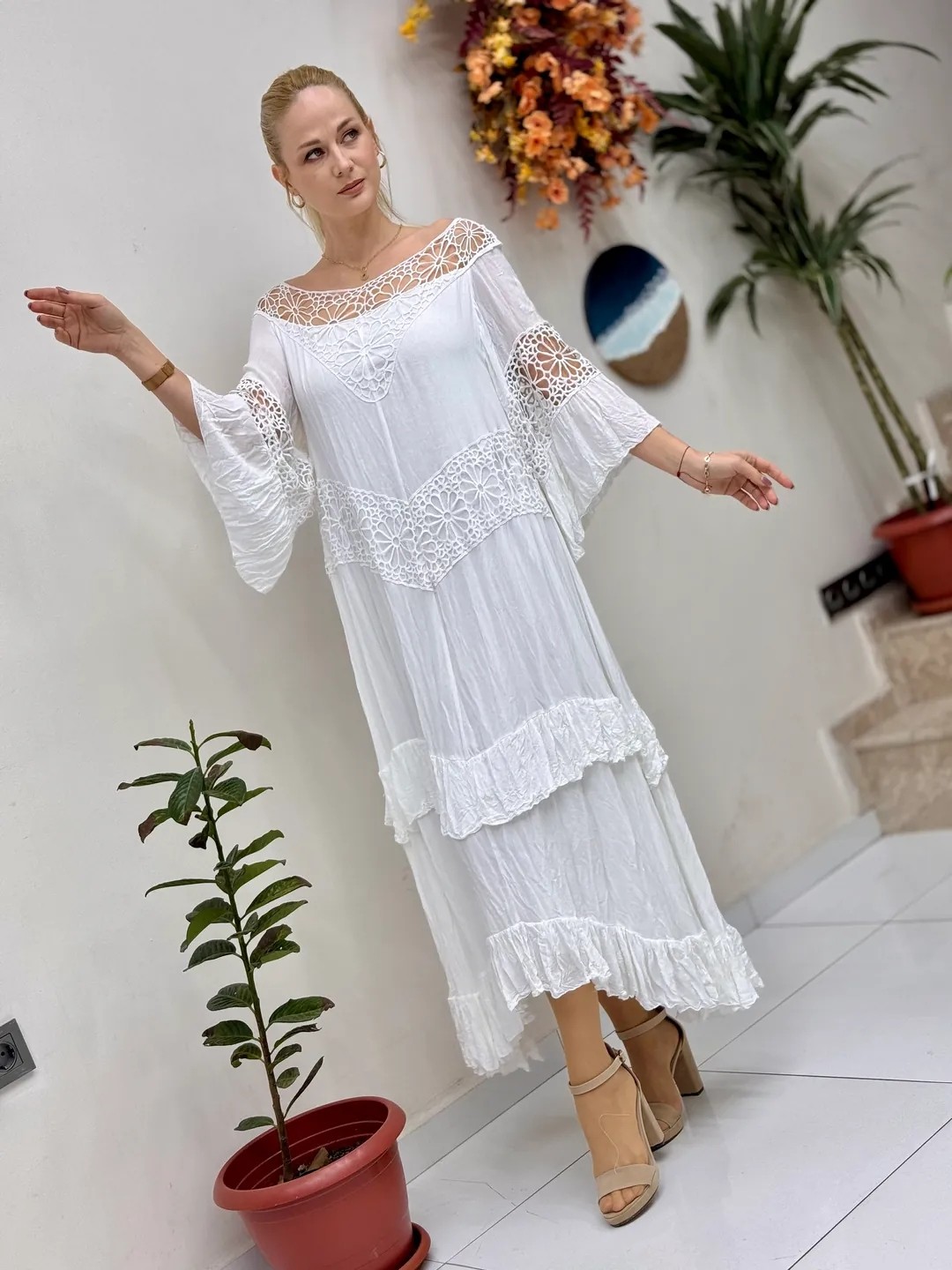 VL12008 Yaka Detay Vual Elbise Beyaz
