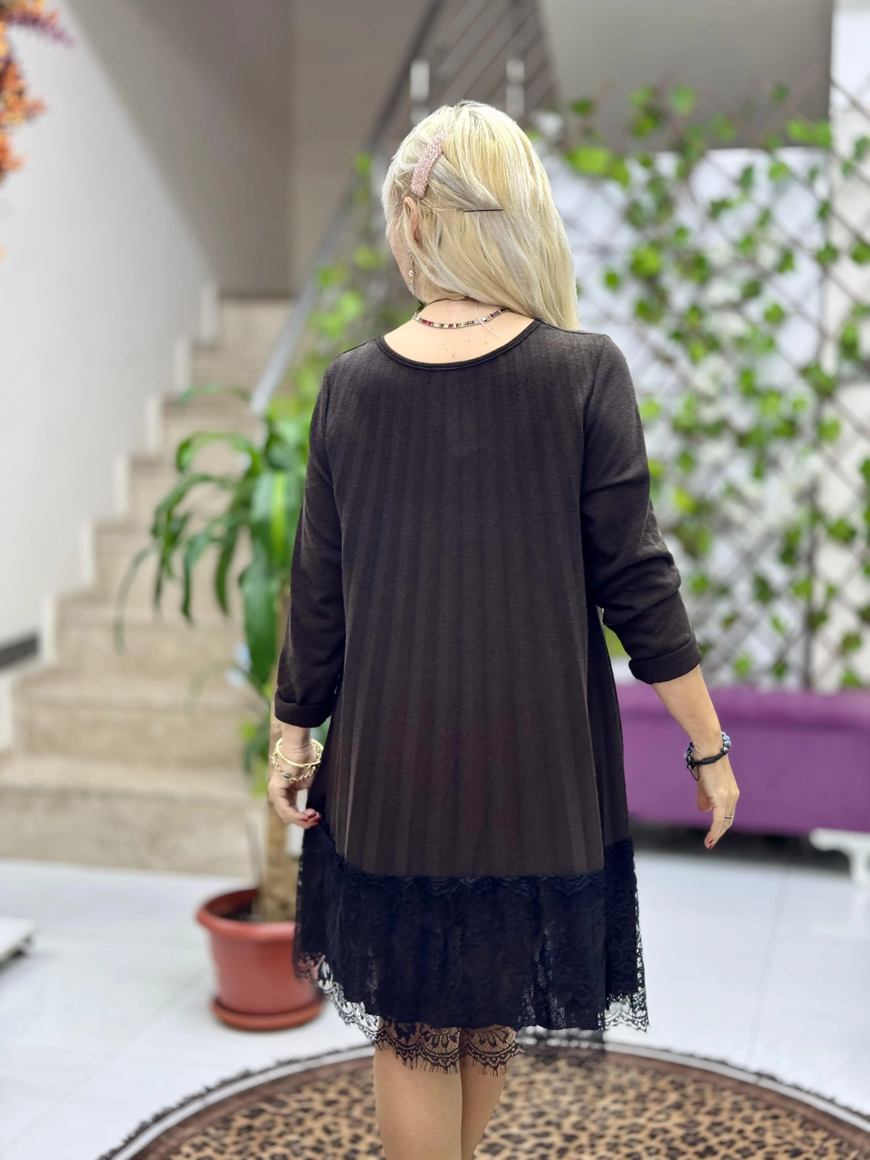 NC21868 Etek Ucu Dantelli Pileli Kolyeli İtalyan Triko Elbise Kahve