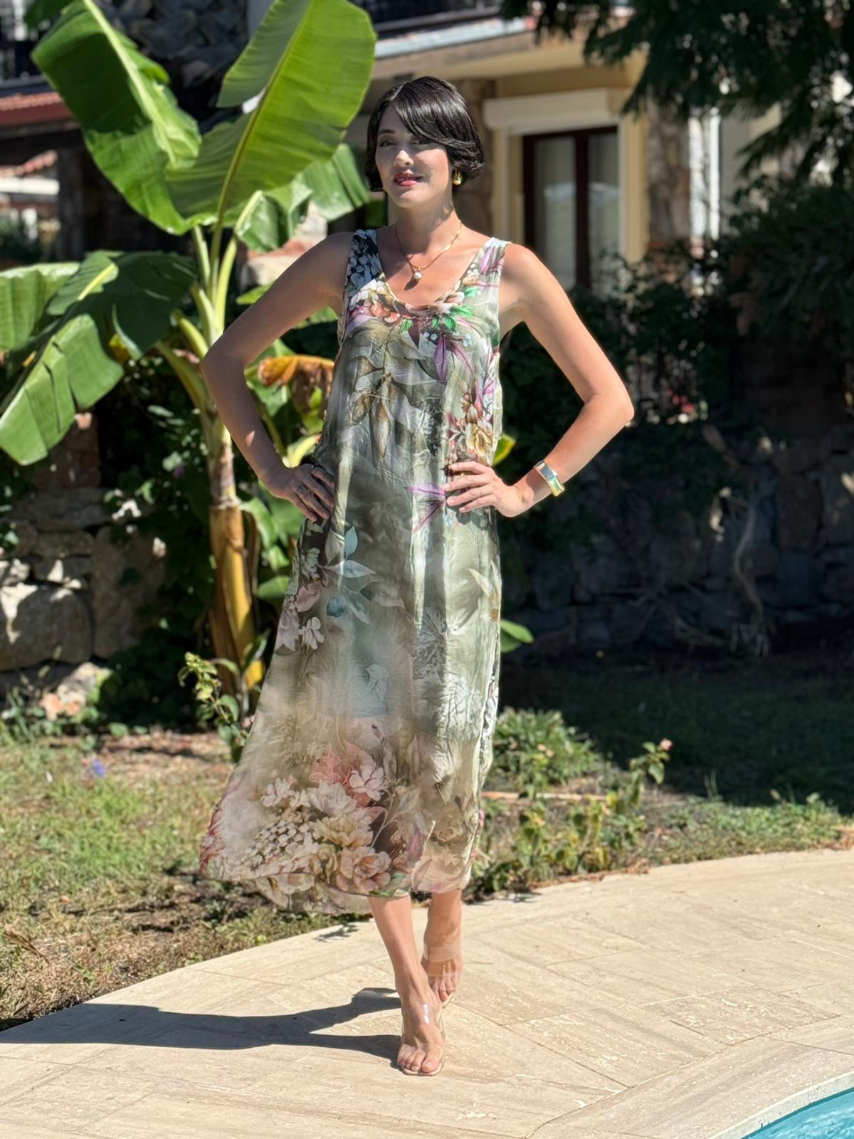 YG20641 İtalyan Çiçekli Askılı İpek Elbise Haki