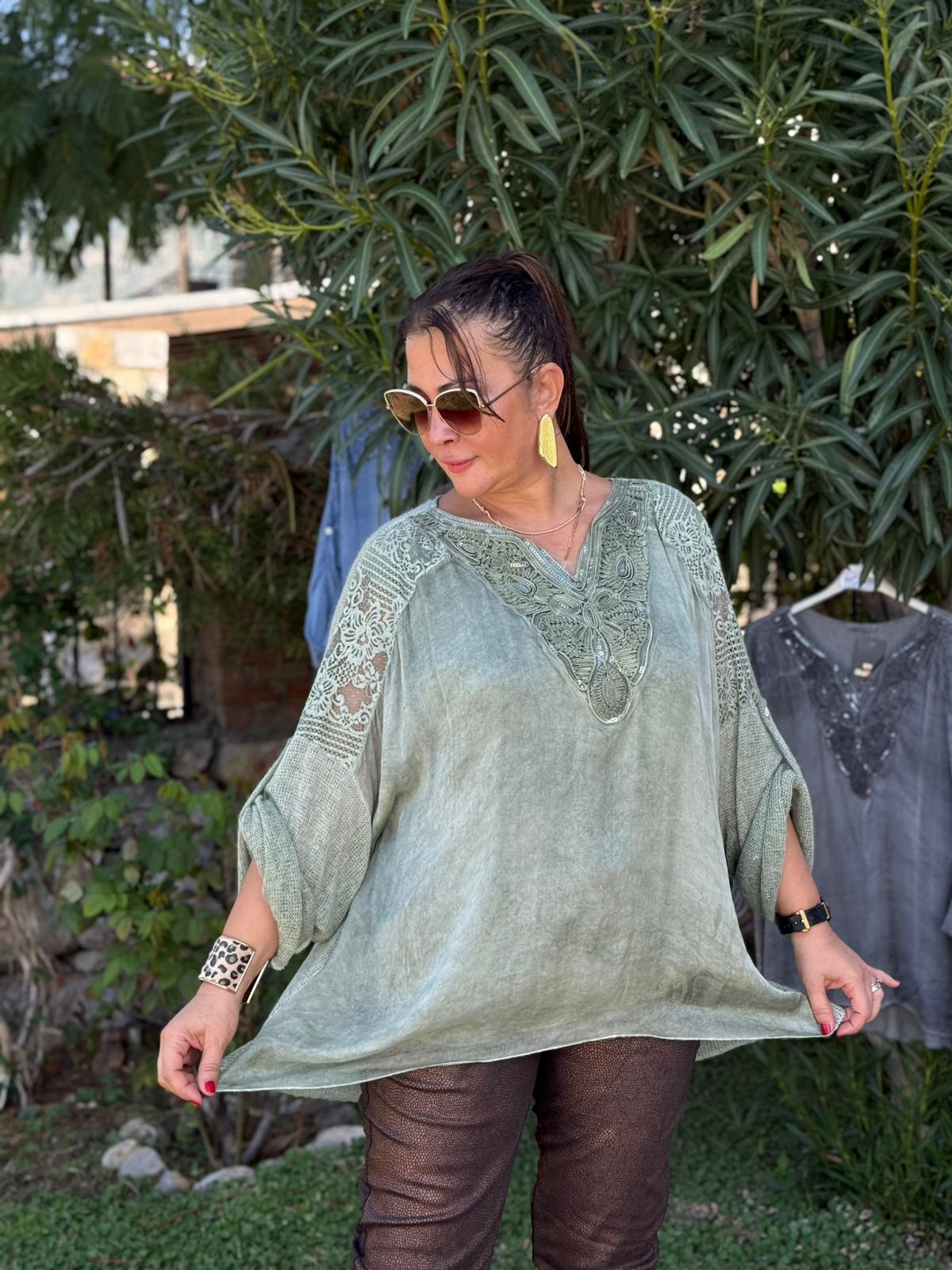 NC1868 Pul Payetli Omuz Dantelli İpek Triko İtalyan Bluz Yeşil