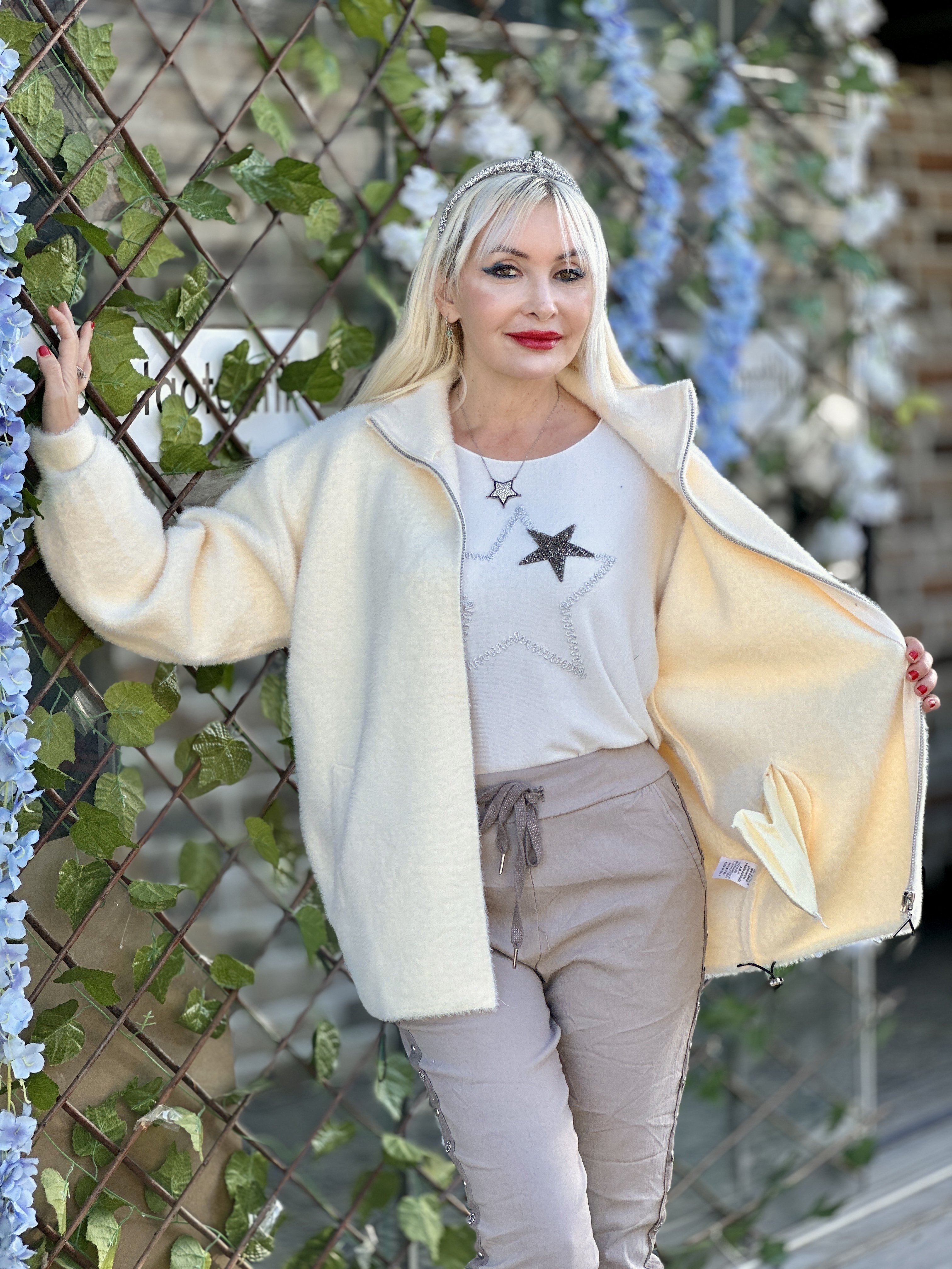 N33005 Dik Yaka Fermuarlı Angora Kaban Krem