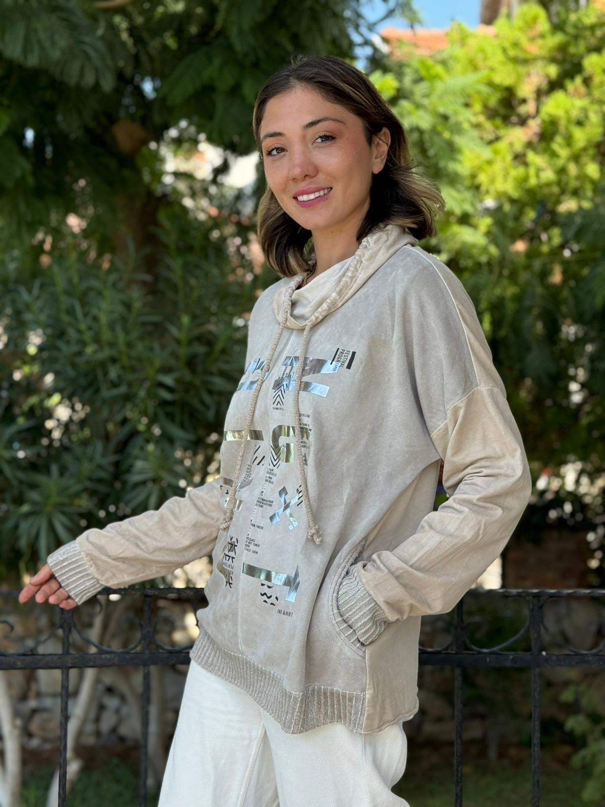 NC53050D İtalyan Yazı Baskılı Cepli Kapüşonlu Coton Sweatshirt Krem