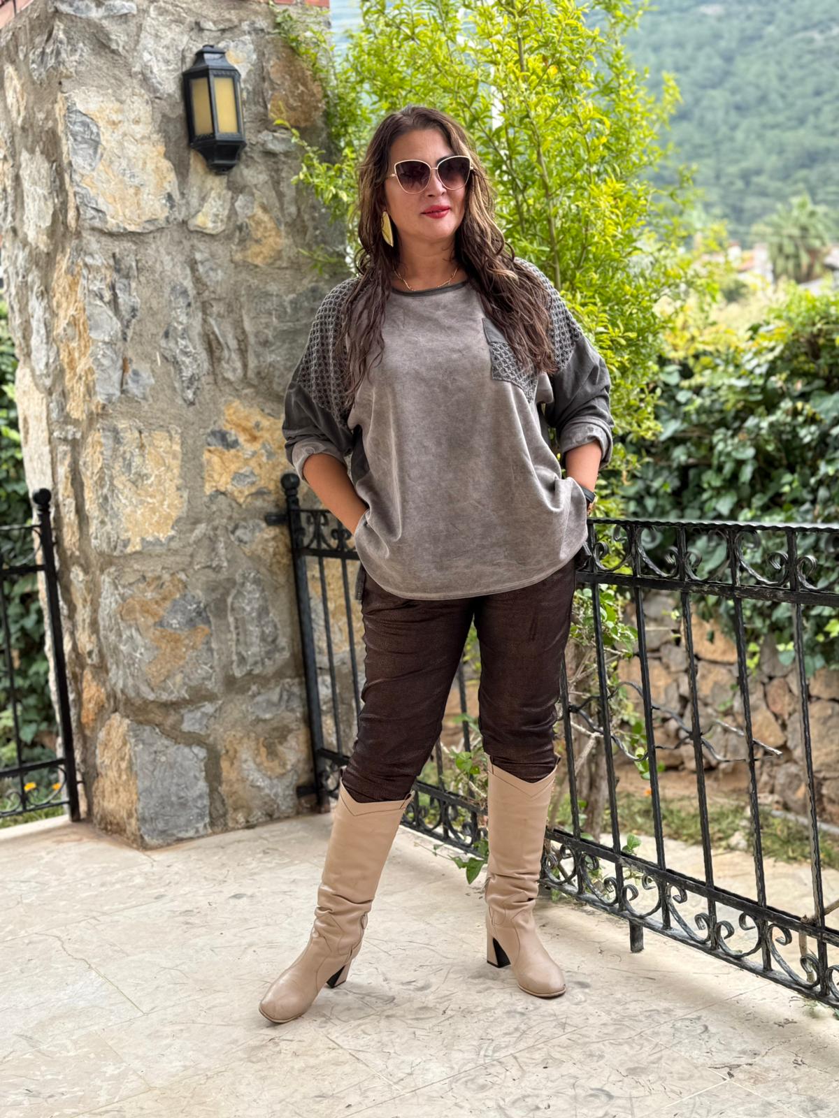 YG2098 Omuz Cep Dantelli Süet Sweatshirt Kahverengi