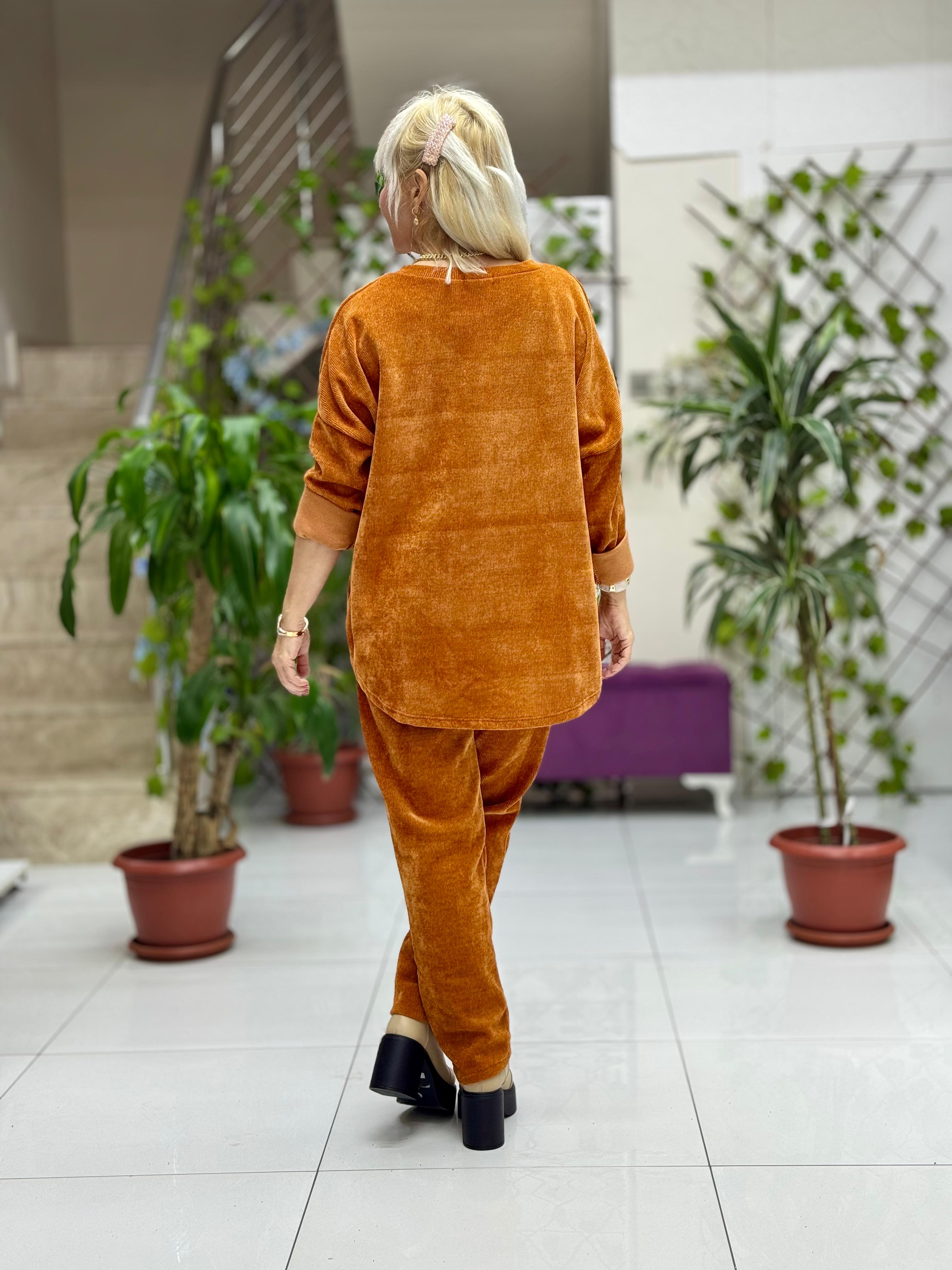 NC23081 Yıldız Desenli Taşlı İtalyan Kadife Takım Oranj